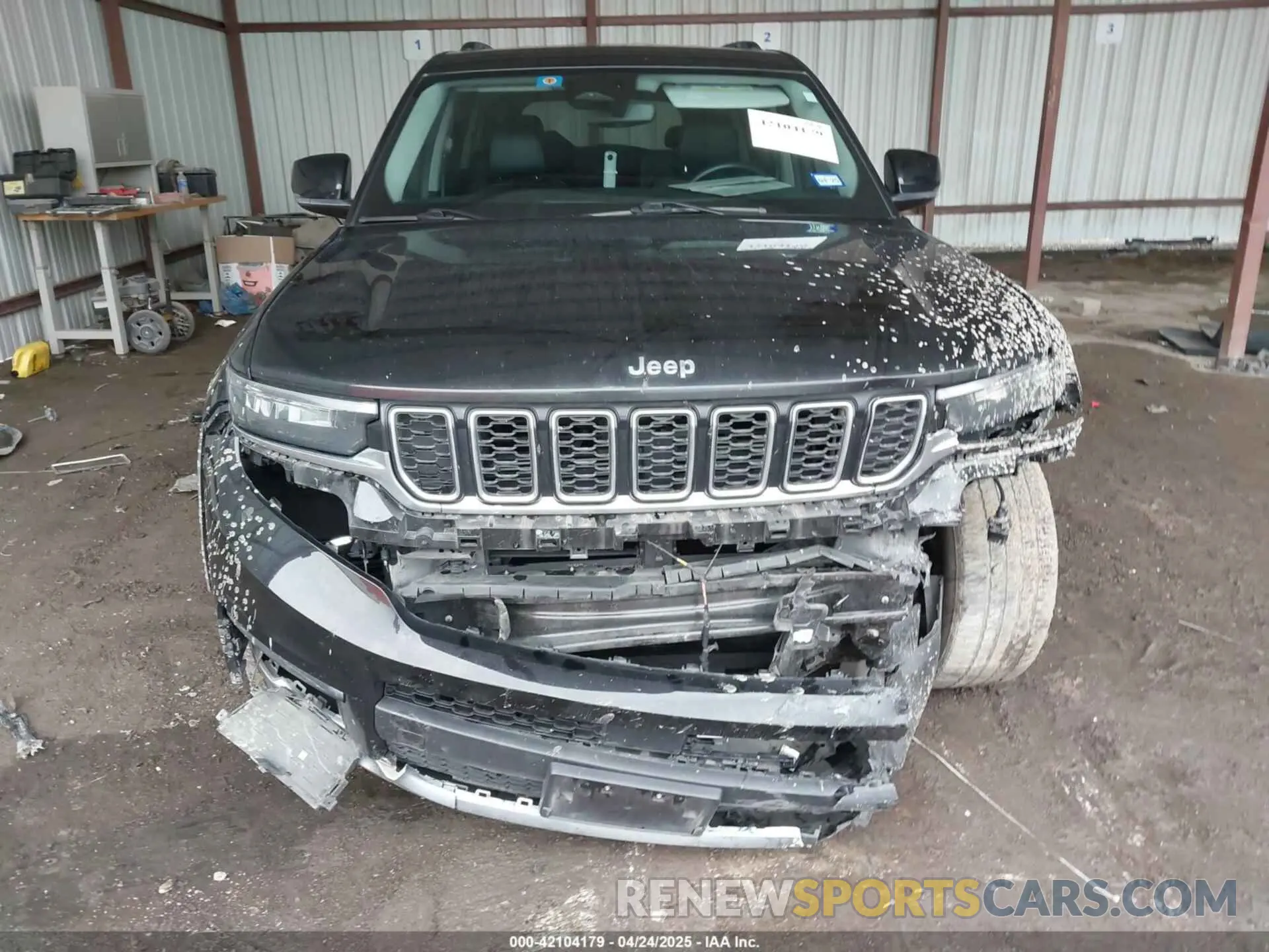 12 Photograph of a damaged car 1C4RJJBGXN8529050 JEEP GRAND CHEROKEE L 2022