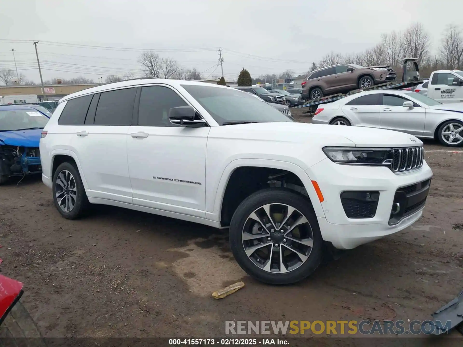 14 Photograph of a damaged car 1C4RJJDG8N8589566 JEEP GRAND CHEROKEE L 2022