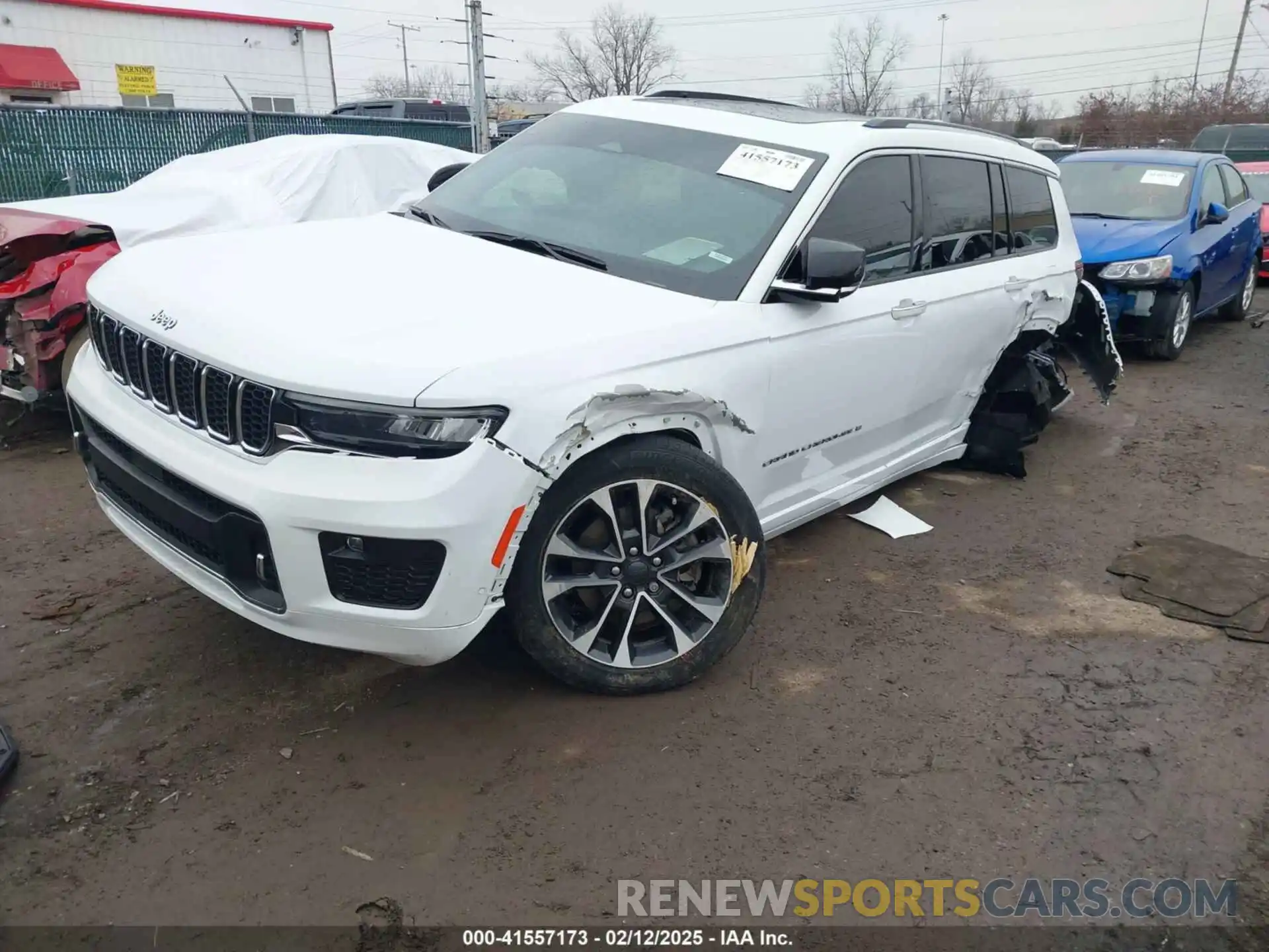 2 Photograph of a damaged car 1C4RJJDG8N8589566 JEEP GRAND CHEROKEE L 2022