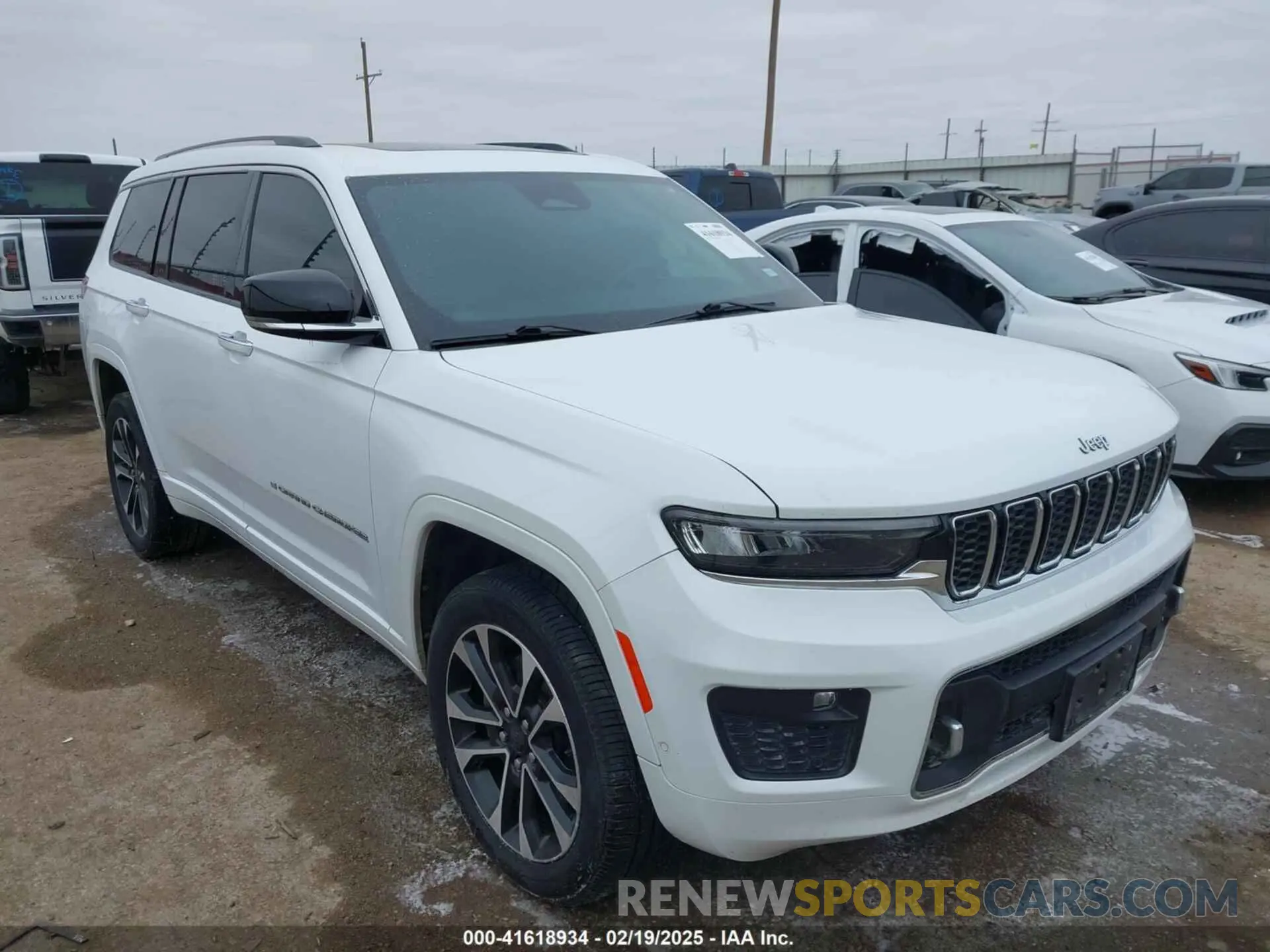 1 Photograph of a damaged car 1C4RJJDG9N8517470 JEEP GRAND CHEROKEE L 2022