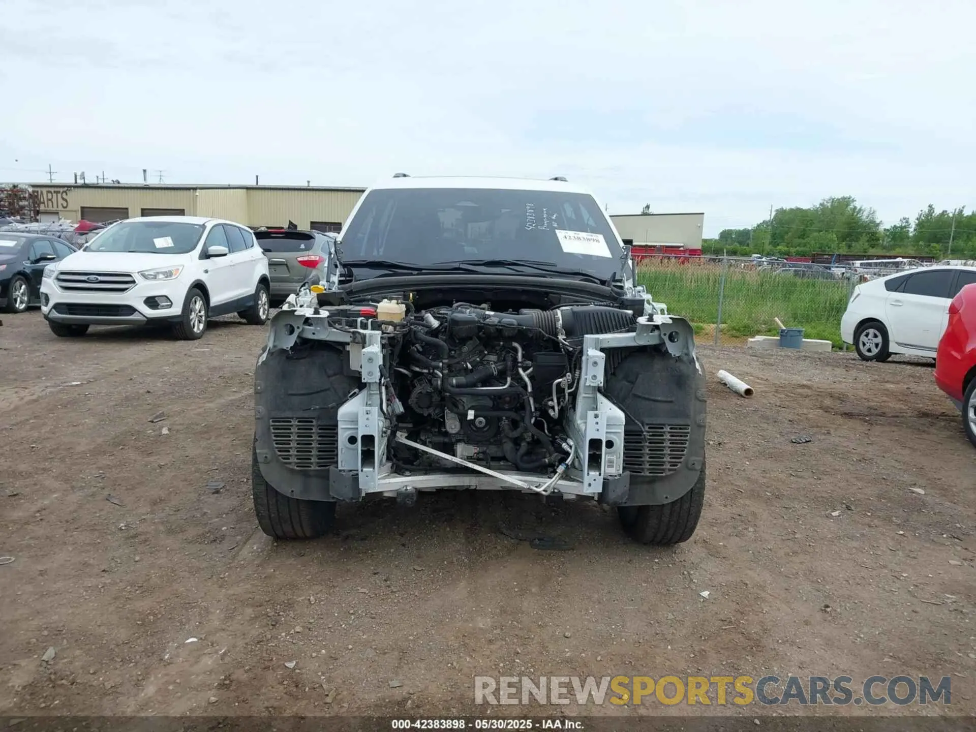 11 Photograph of a damaged car 1C4RJKAG2N8559019 JEEP GRAND CHEROKEE L 2022