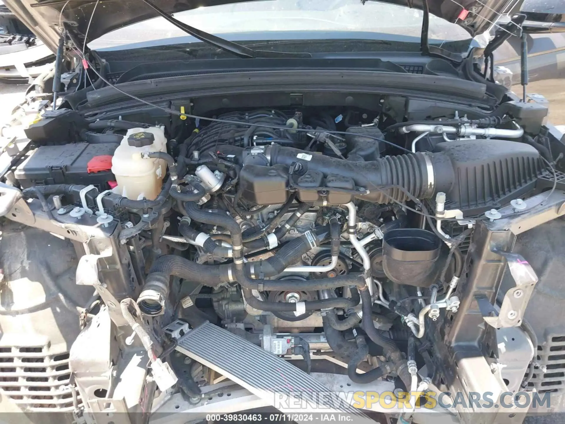 10 Photograph of a damaged car 1C4RJKAG9N8517415 JEEP GRAND CHEROKEE L 2022