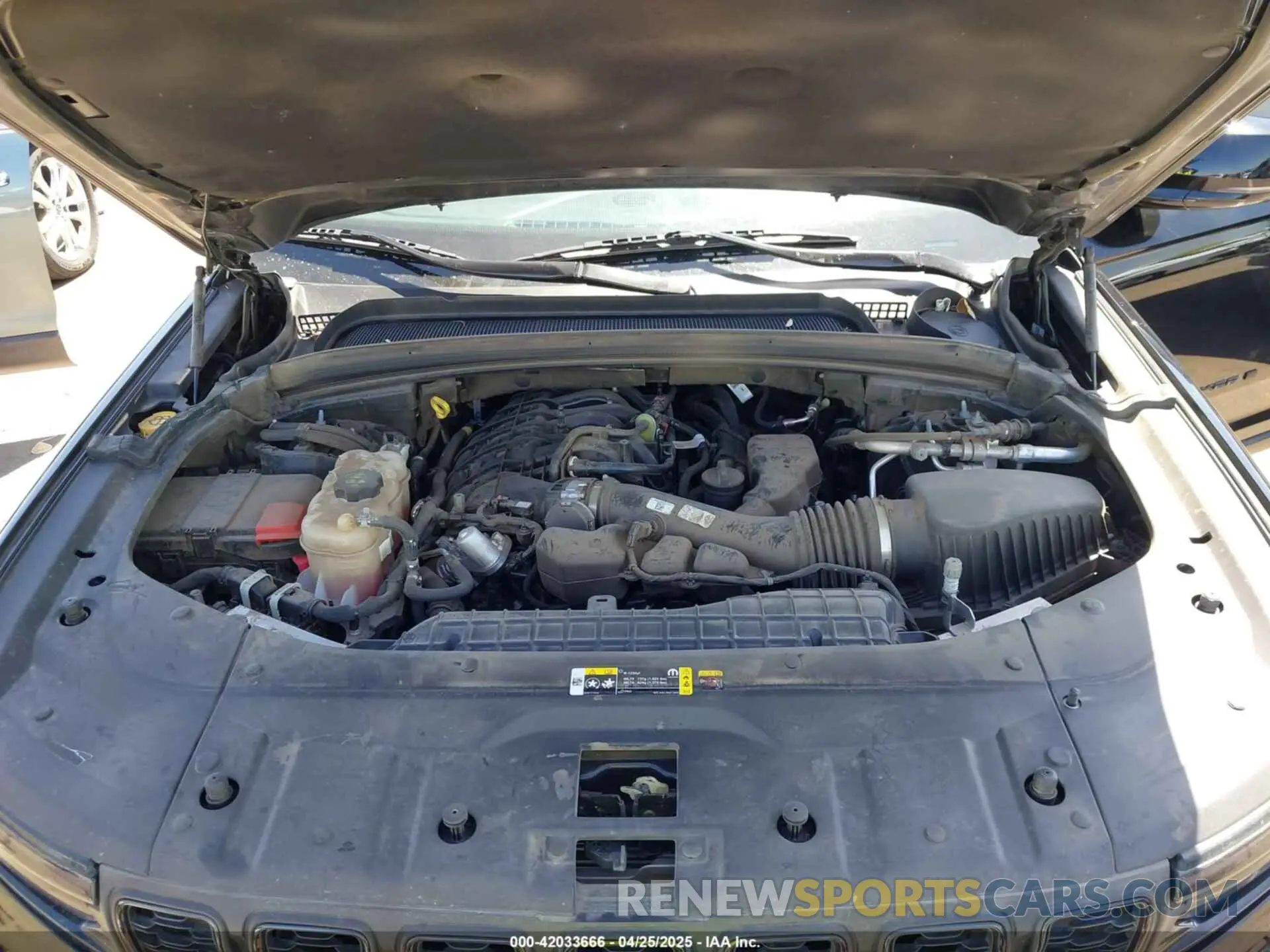 10 Photograph of a damaged car 1C4RJKAG9N8545585 JEEP GRAND CHEROKEE L 2022