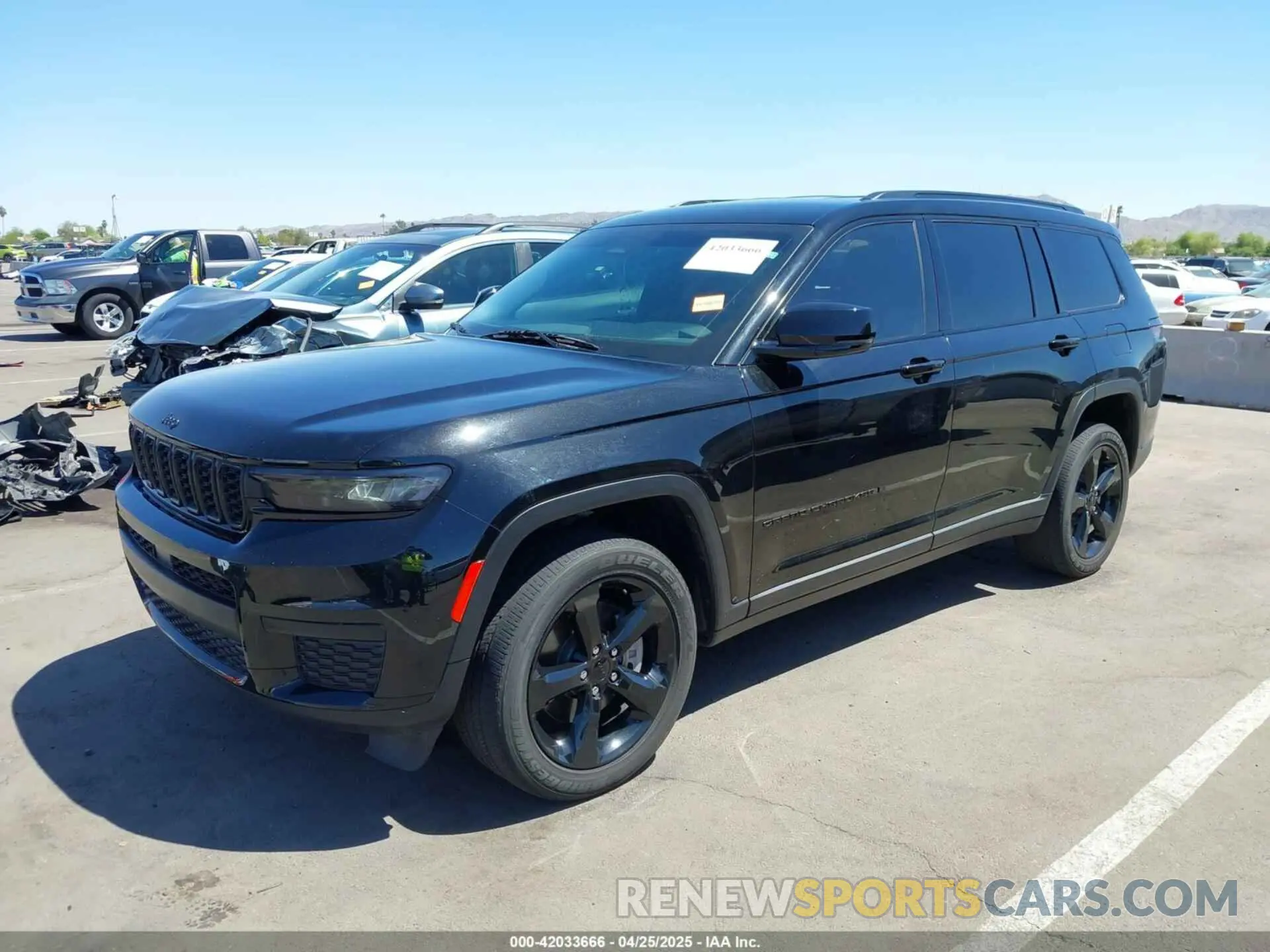 2 Photograph of a damaged car 1C4RJKAG9N8545585 JEEP GRAND CHEROKEE L 2022