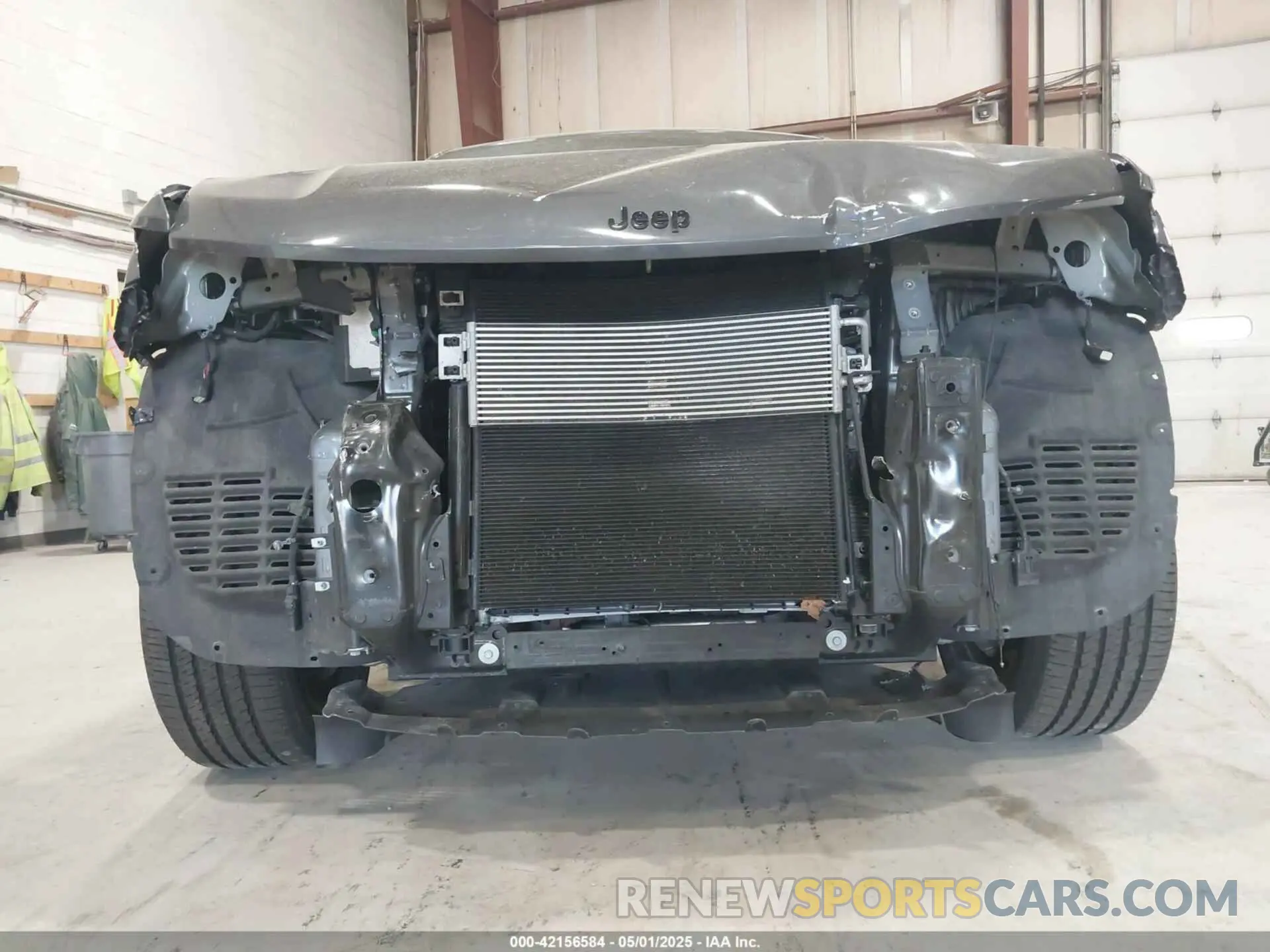 6 Photograph of a damaged car 1C4RJKAGXN8638664 JEEP GRAND CHEROKEE L 2022