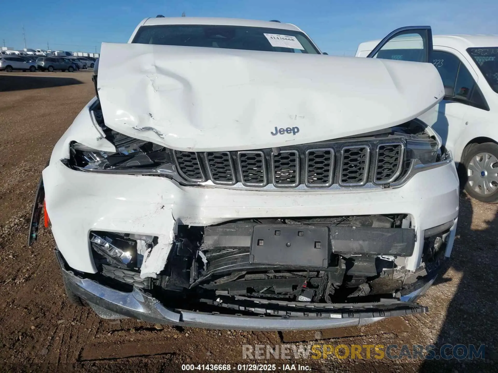 6 Photograph of a damaged car 1C4RJKBG4N8508068 JEEP GRAND CHEROKEE L 2022