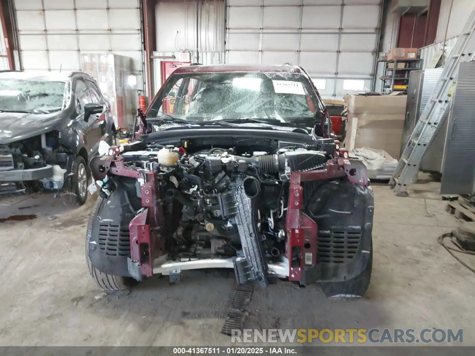11 Photograph of a damaged car 1C4RJKBG4N8588696 JEEP GRAND CHEROKEE L 2022