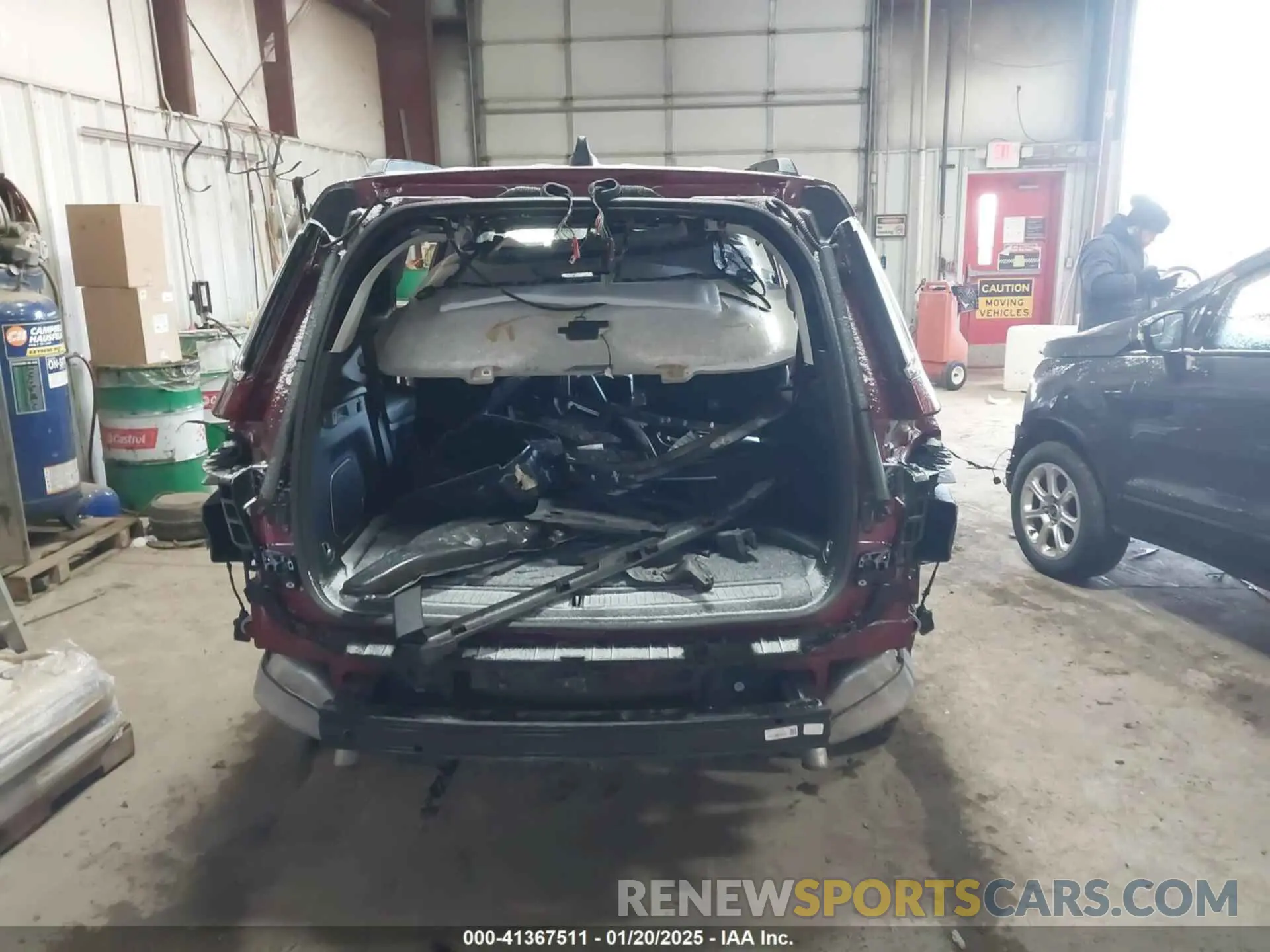 15 Photograph of a damaged car 1C4RJKBG4N8588696 JEEP GRAND CHEROKEE L 2022