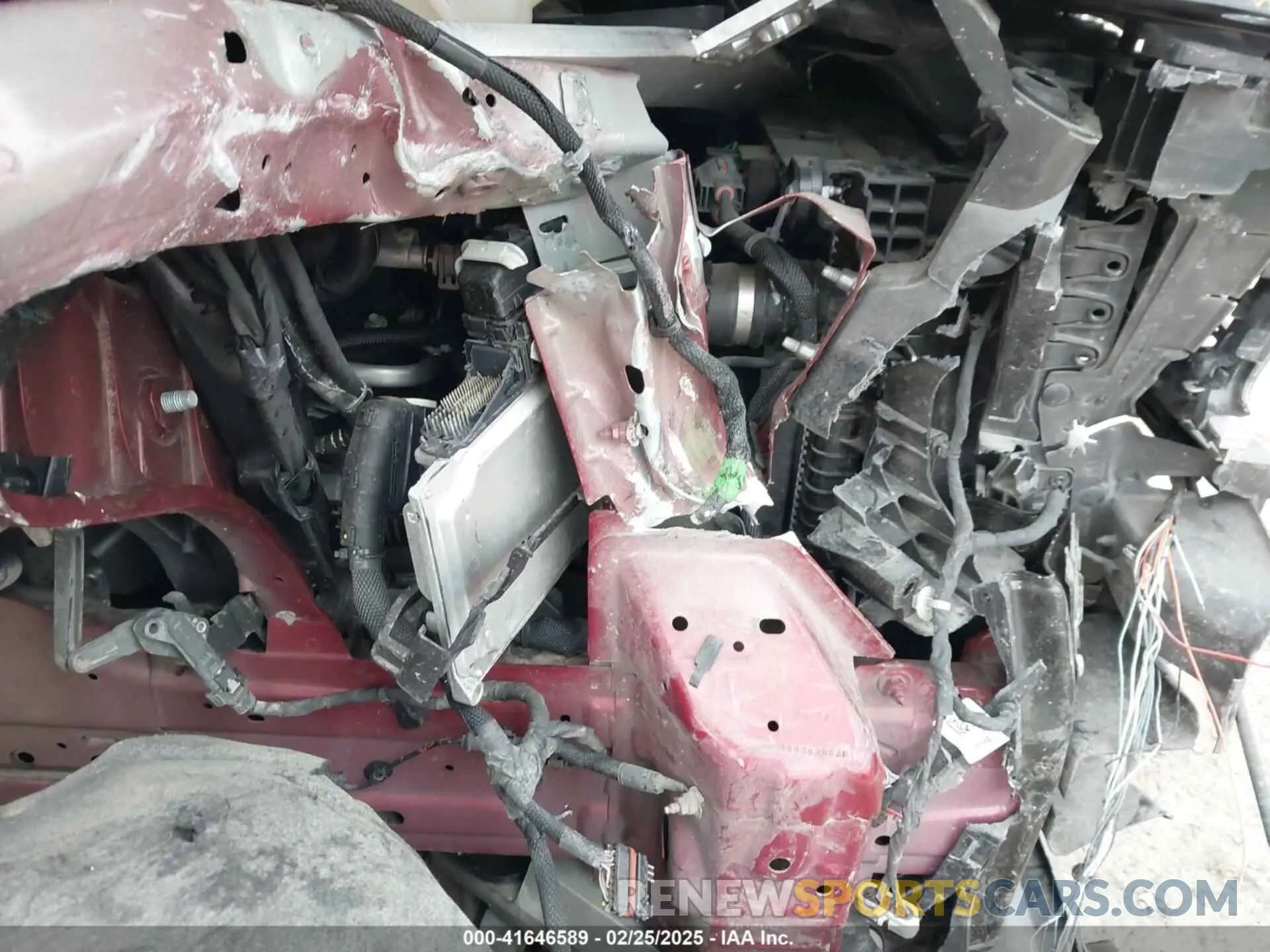 12 Photograph of a damaged car 1C4RJKBG4N8626251 JEEP GRAND CHEROKEE L 2022