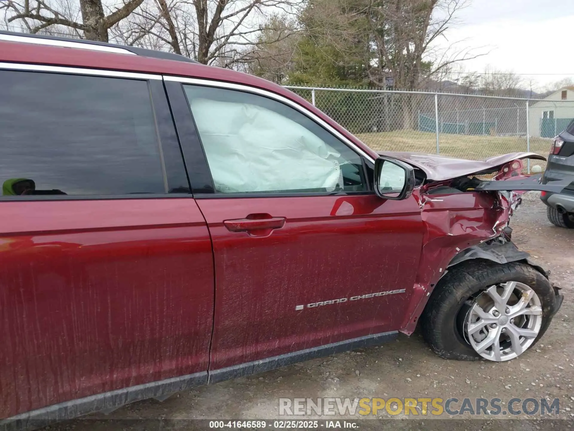 20 Photograph of a damaged car 1C4RJKBG4N8626251 JEEP GRAND CHEROKEE L 2022