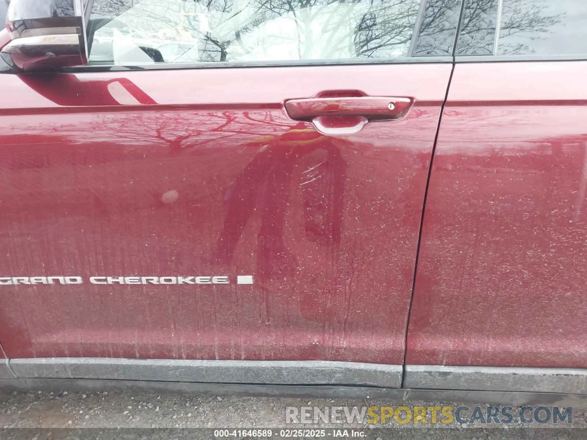 21 Photograph of a damaged car 1C4RJKBG4N8626251 JEEP GRAND CHEROKEE L 2022