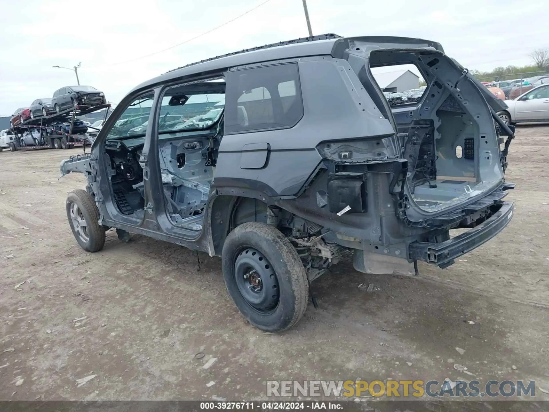 3 Photograph of a damaged car 1C4RJKBG5N8519497 JEEP GRAND CHEROKEE L 2022