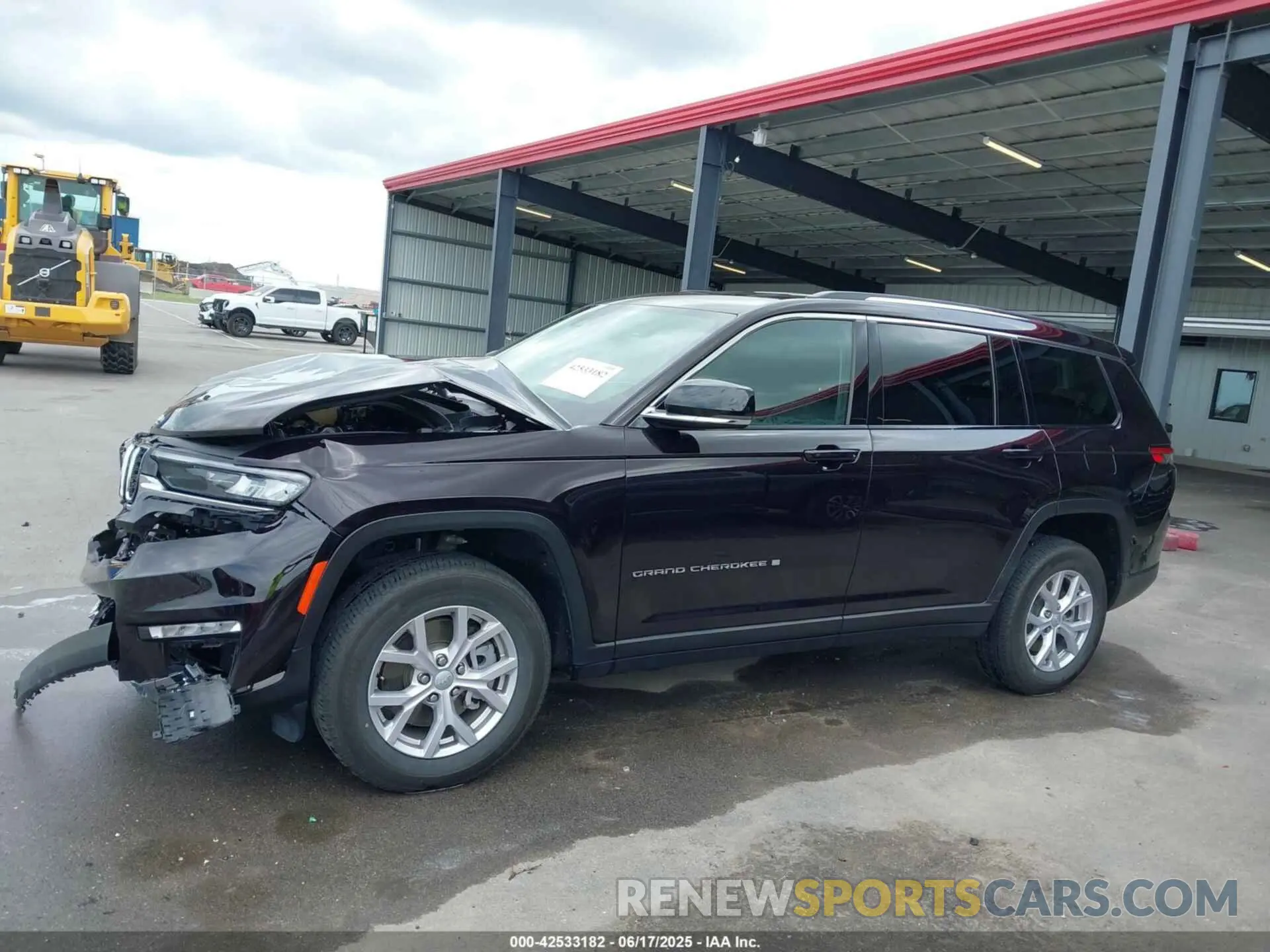 14 Photograph of a damaged car 1C4RJKBG7N8622257 JEEP GRAND CHEROKEE L 2022