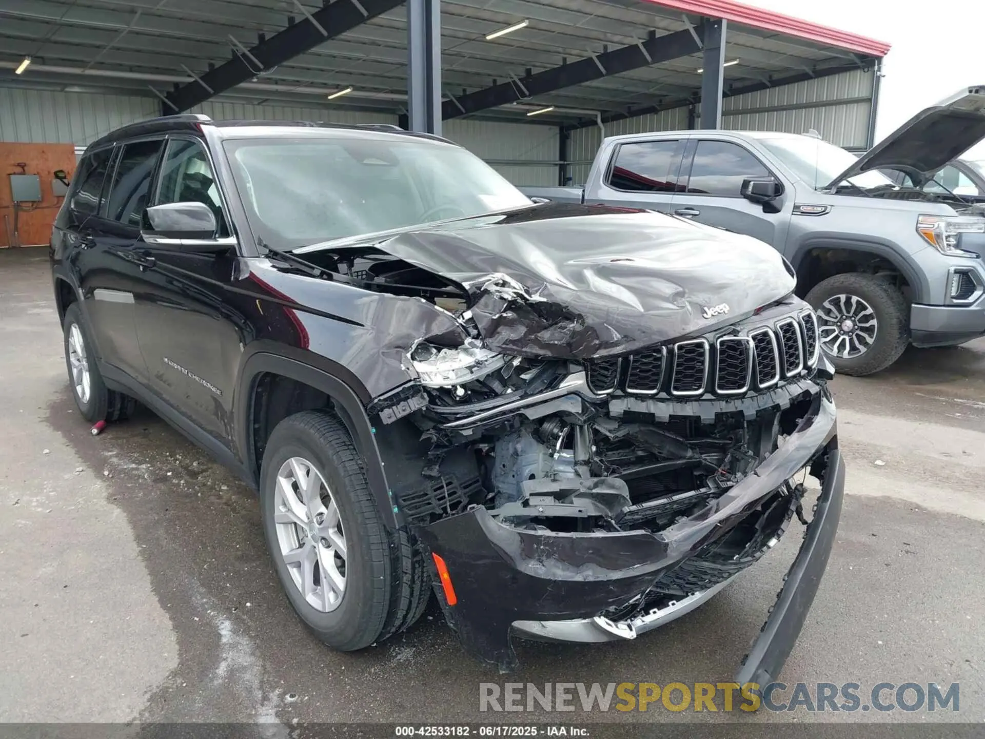 6 Photograph of a damaged car 1C4RJKBG7N8622257 JEEP GRAND CHEROKEE L 2022