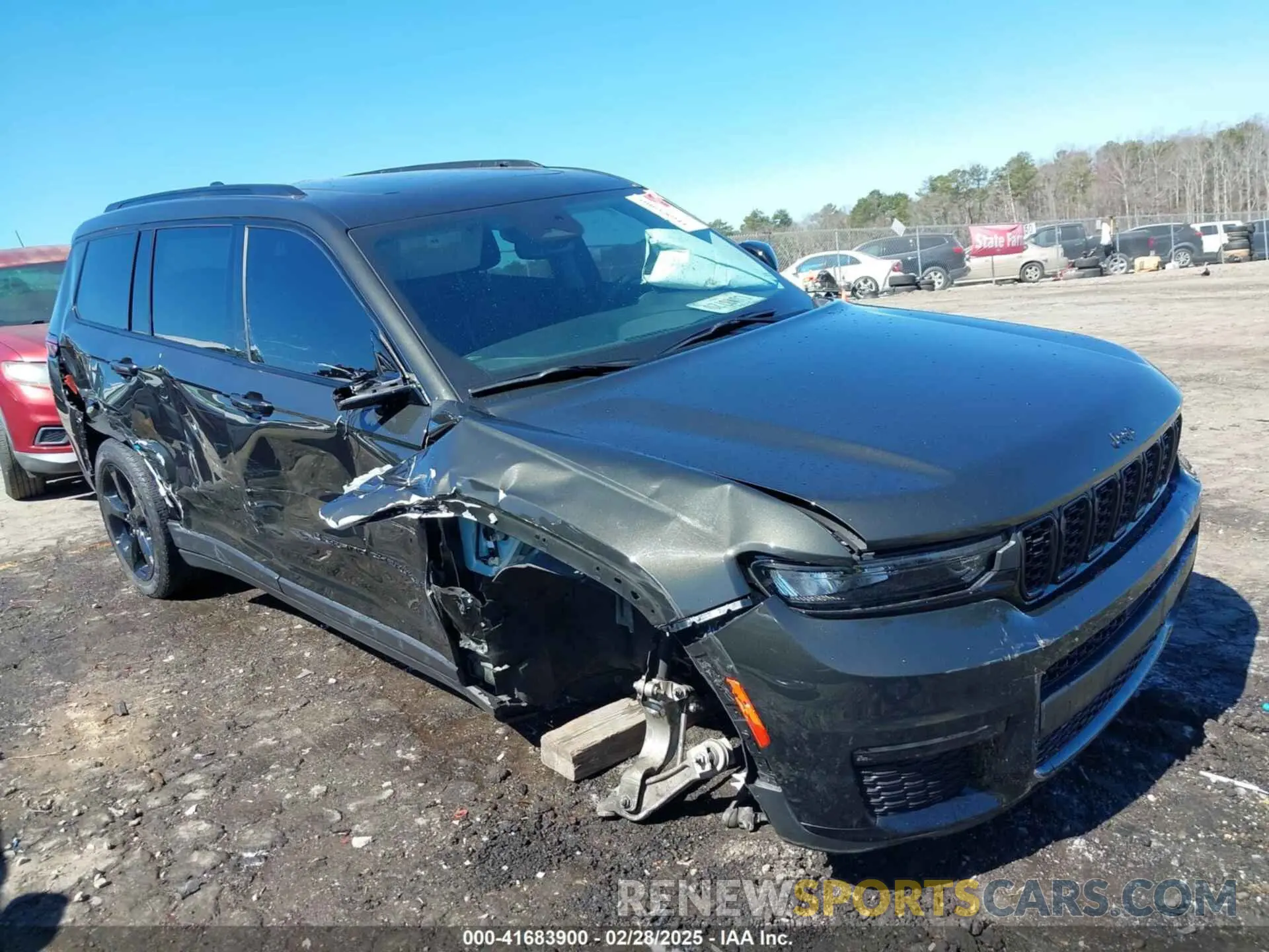 6 Photograph of a damaged car 1C4RJKBG8N8612465 JEEP GRAND CHEROKEE L 2022