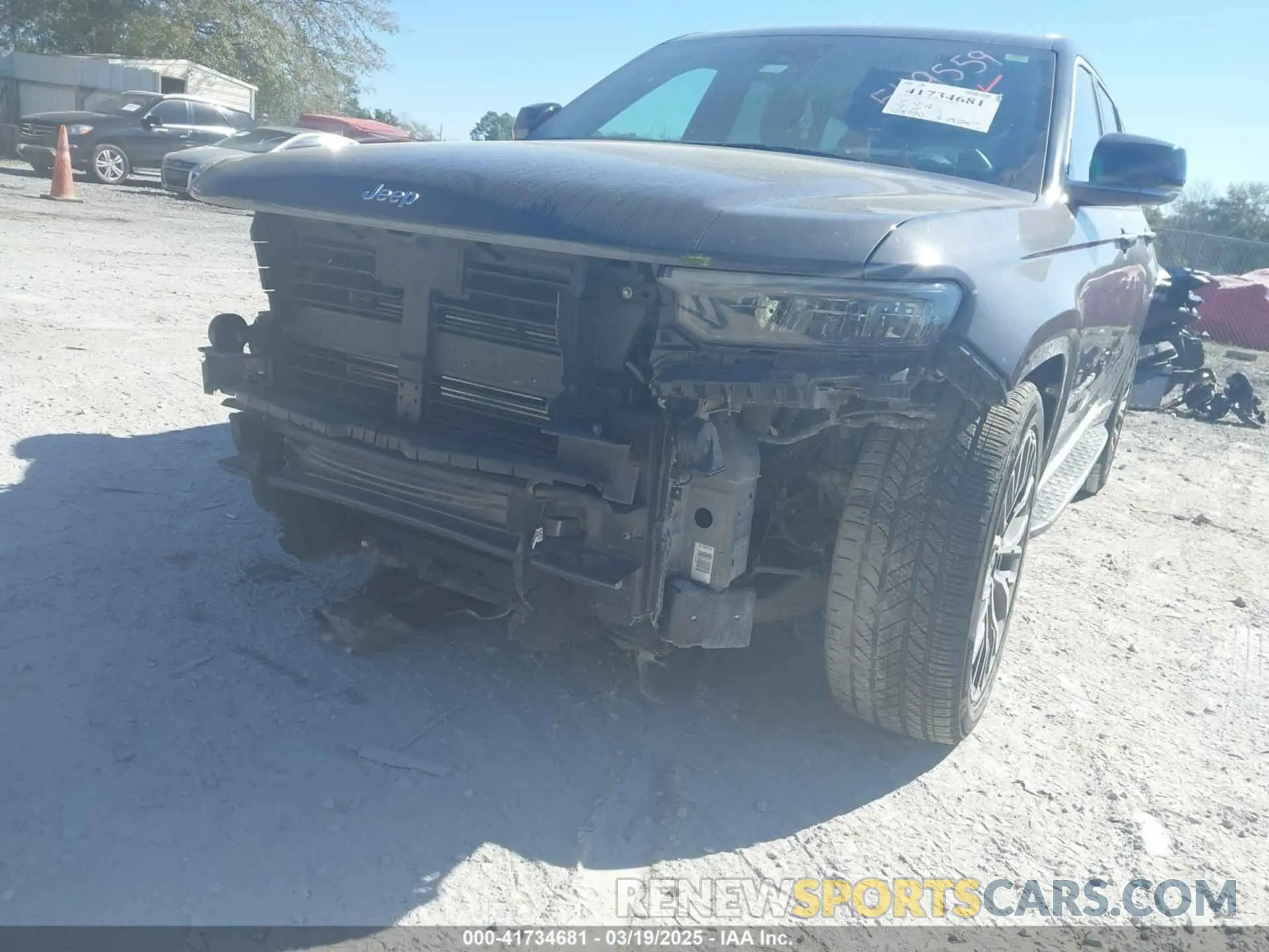 6 Photograph of a damaged car 1C4RJKET7N8549559 JEEP GRAND CHEROKEE L 2022