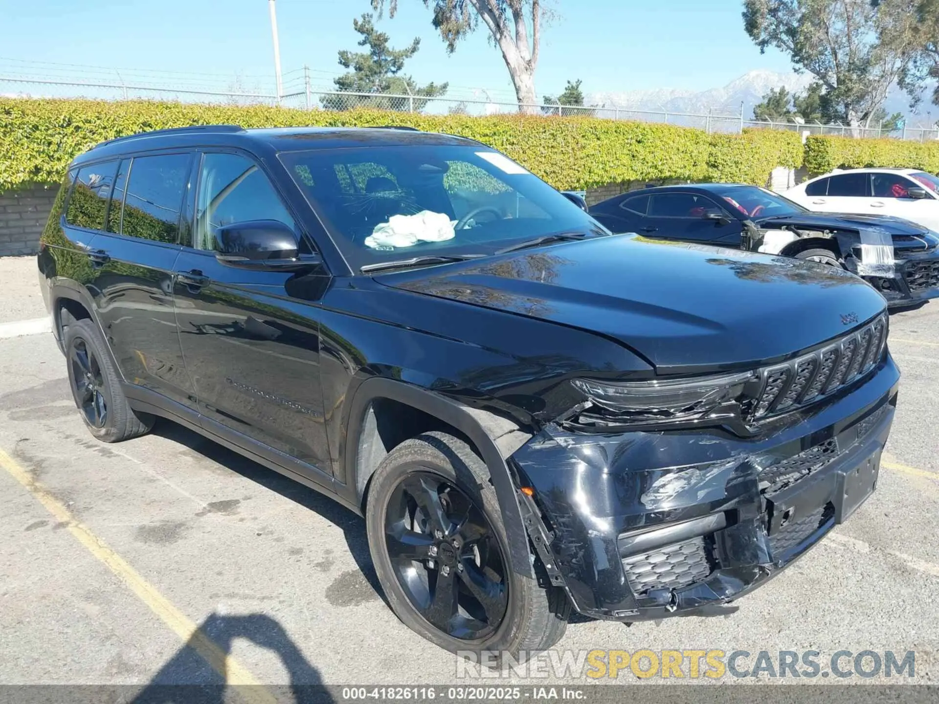 1 Photograph of a damaged car 1C4RJJAG0P8783385 JEEP GRAND CHEROKEE L 2023