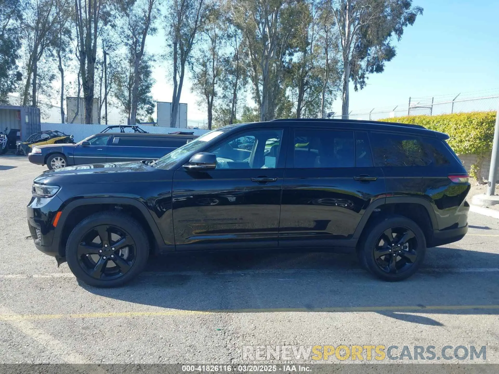 14 Photograph of a damaged car 1C4RJJAG0P8783385 JEEP GRAND CHEROKEE L 2023