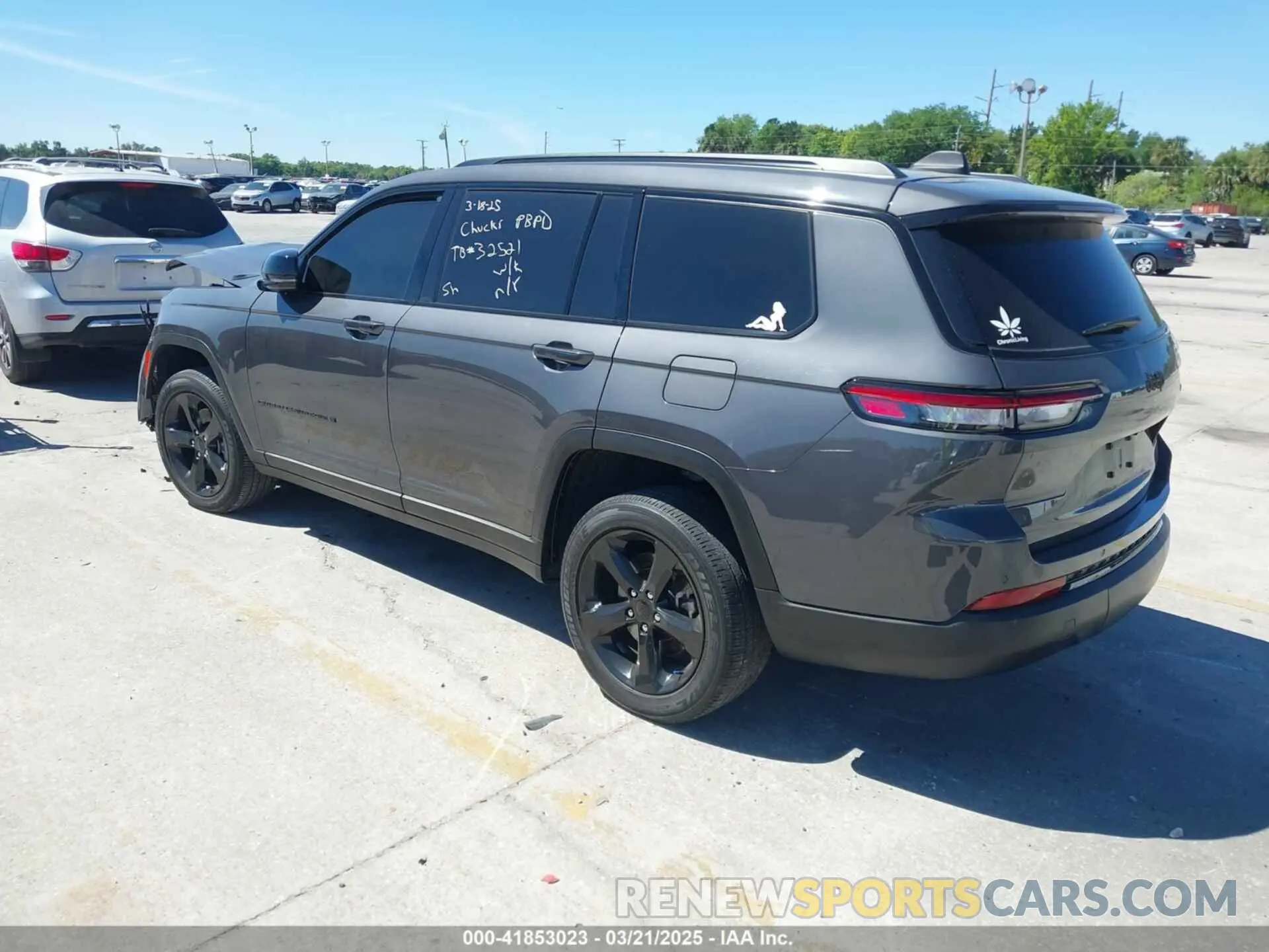 3 Photograph of a damaged car 1C4RJJAG0P8814120 JEEP GRAND CHEROKEE L 2023