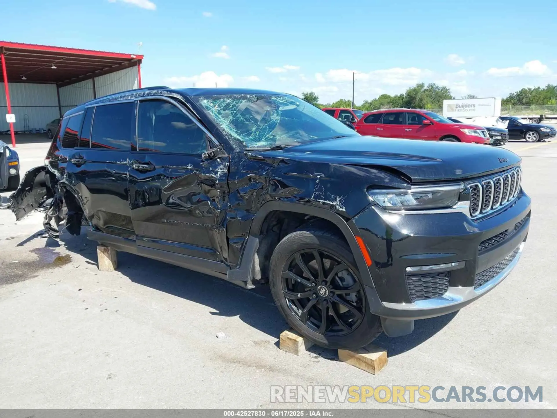 1 Photograph of a damaged car 1C4RJJBG2P8811864 JEEP GRAND CHEROKEE L 2023