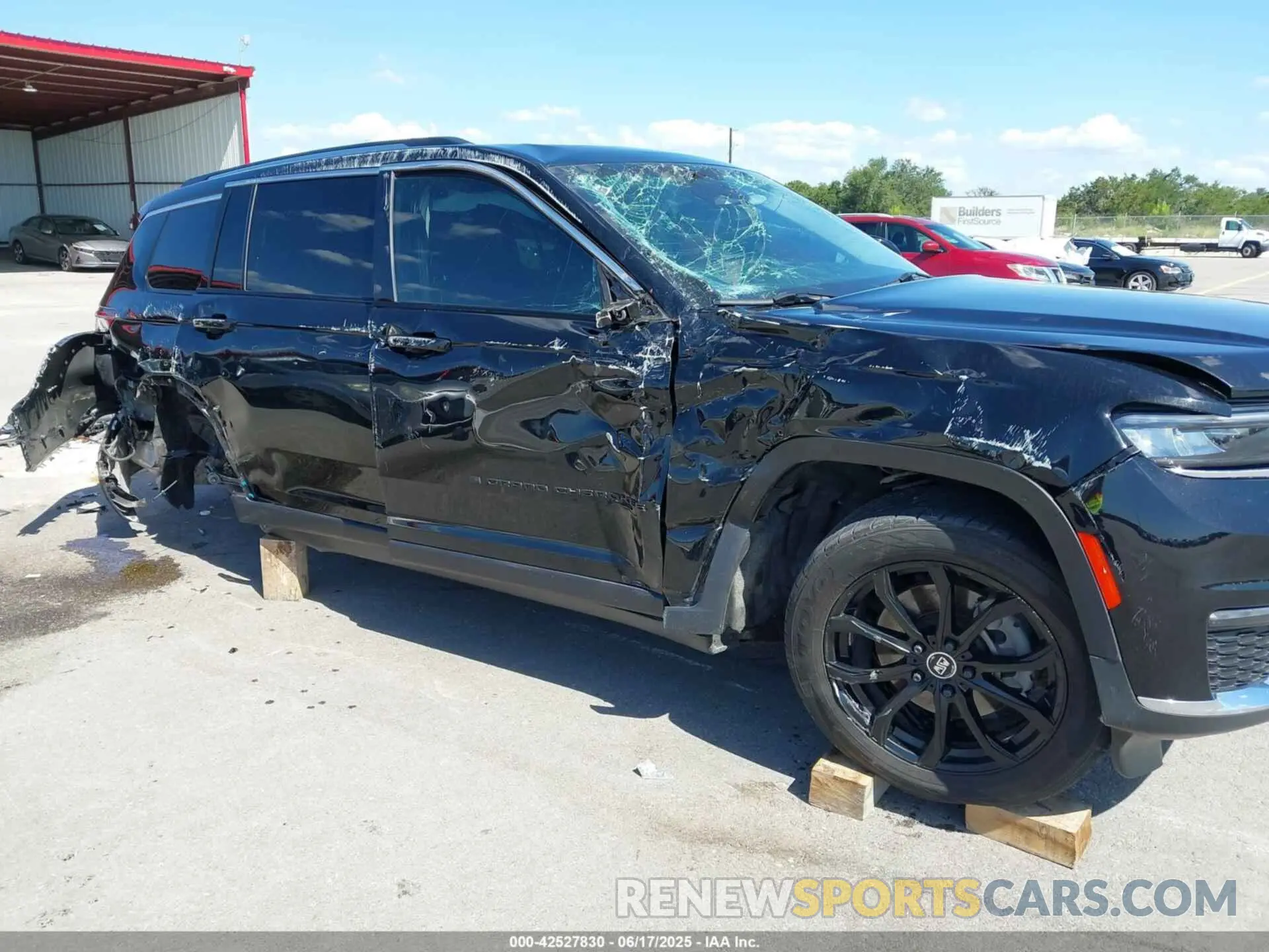 6 Photograph of a damaged car 1C4RJJBG2P8811864 JEEP GRAND CHEROKEE L 2023