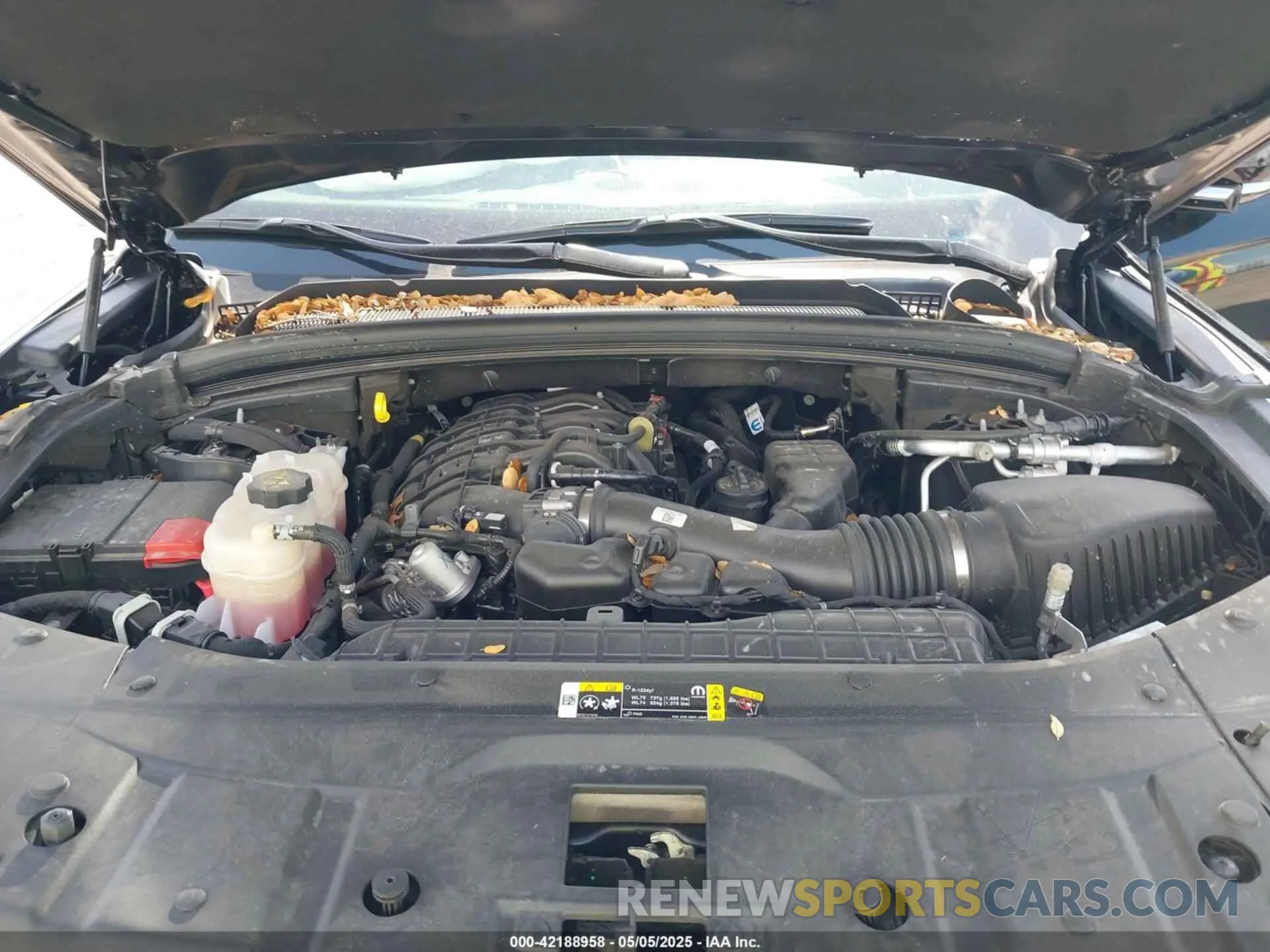 10 Photograph of a damaged car 1C4RJJBG7P8843712 JEEP GRAND CHEROKEE L 2023