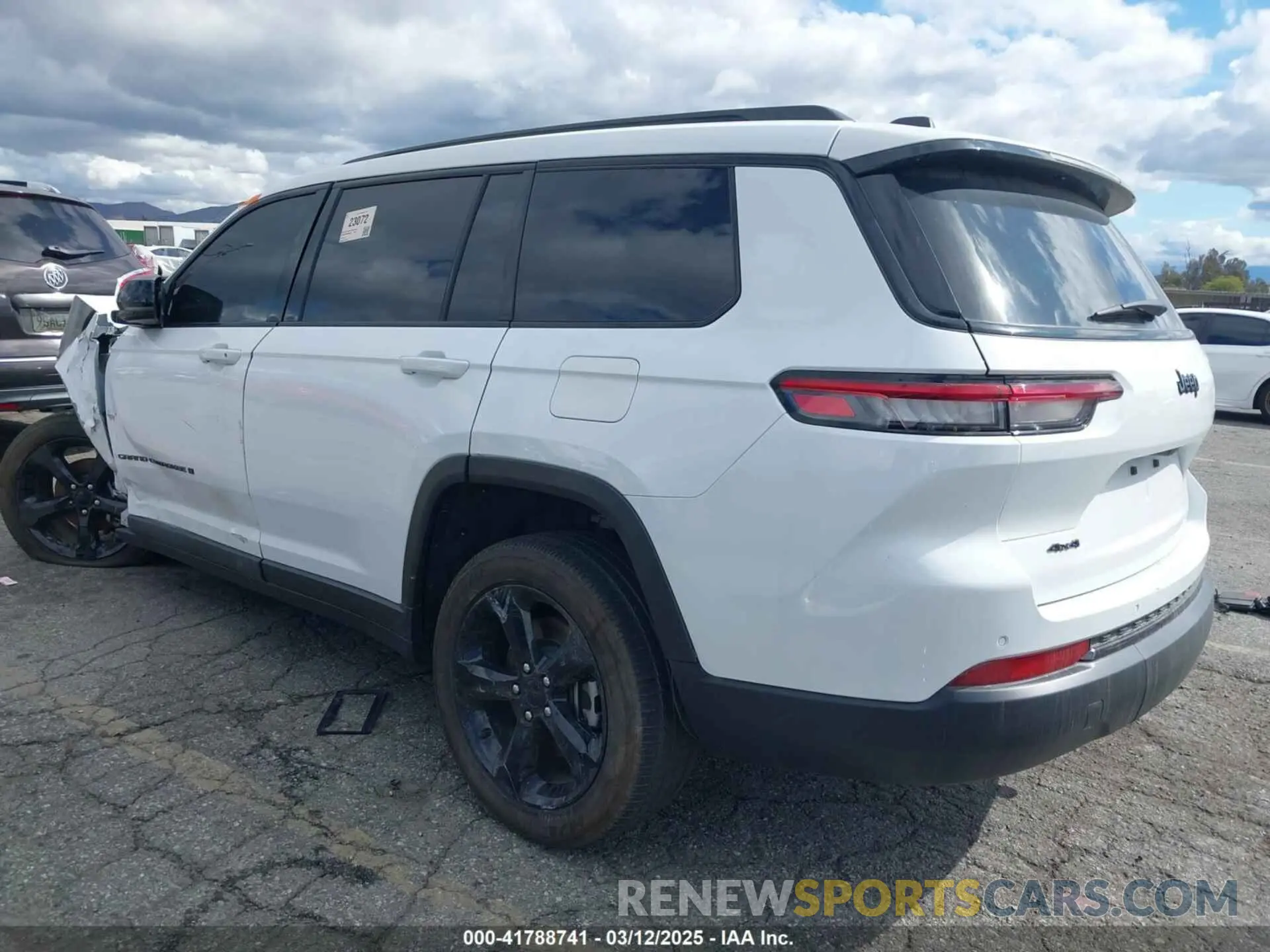 3 Photograph of a damaged car 1C4RJKAG0P8855367 JEEP GRAND CHEROKEE L 2023