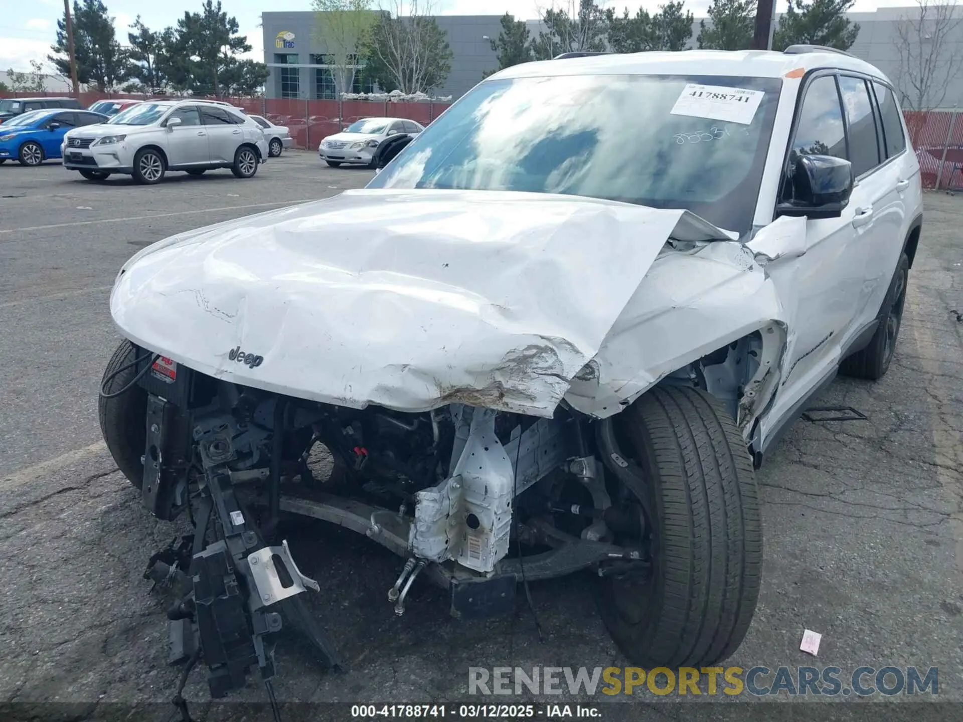 6 Photograph of a damaged car 1C4RJKAG0P8855367 JEEP GRAND CHEROKEE L 2023