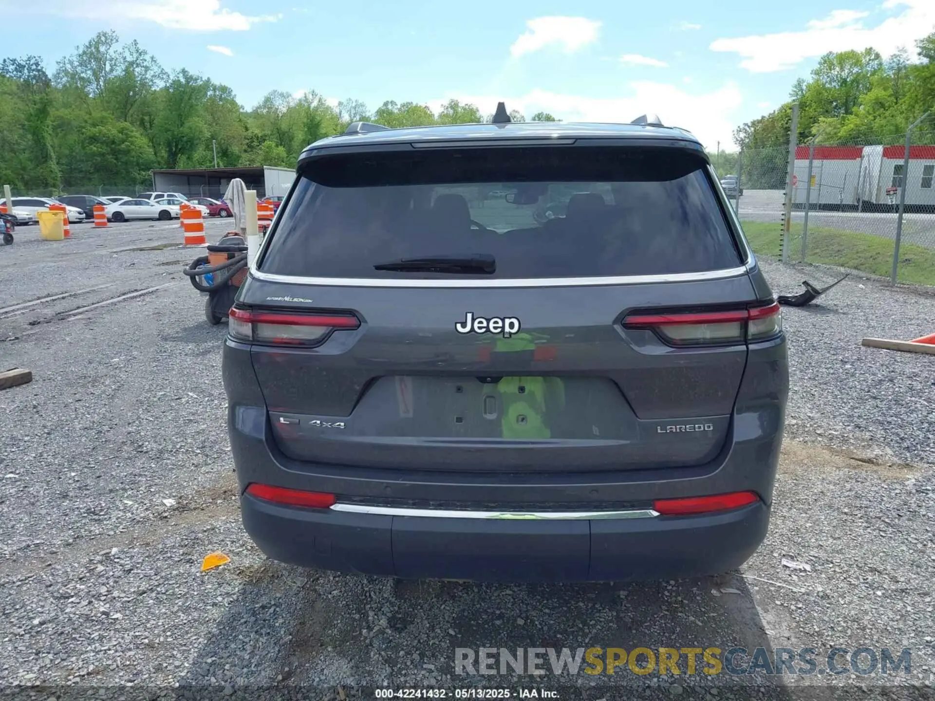 16 Photograph of a damaged car 1C4RJKAG1P8710032 JEEP GRAND CHEROKEE L 2023