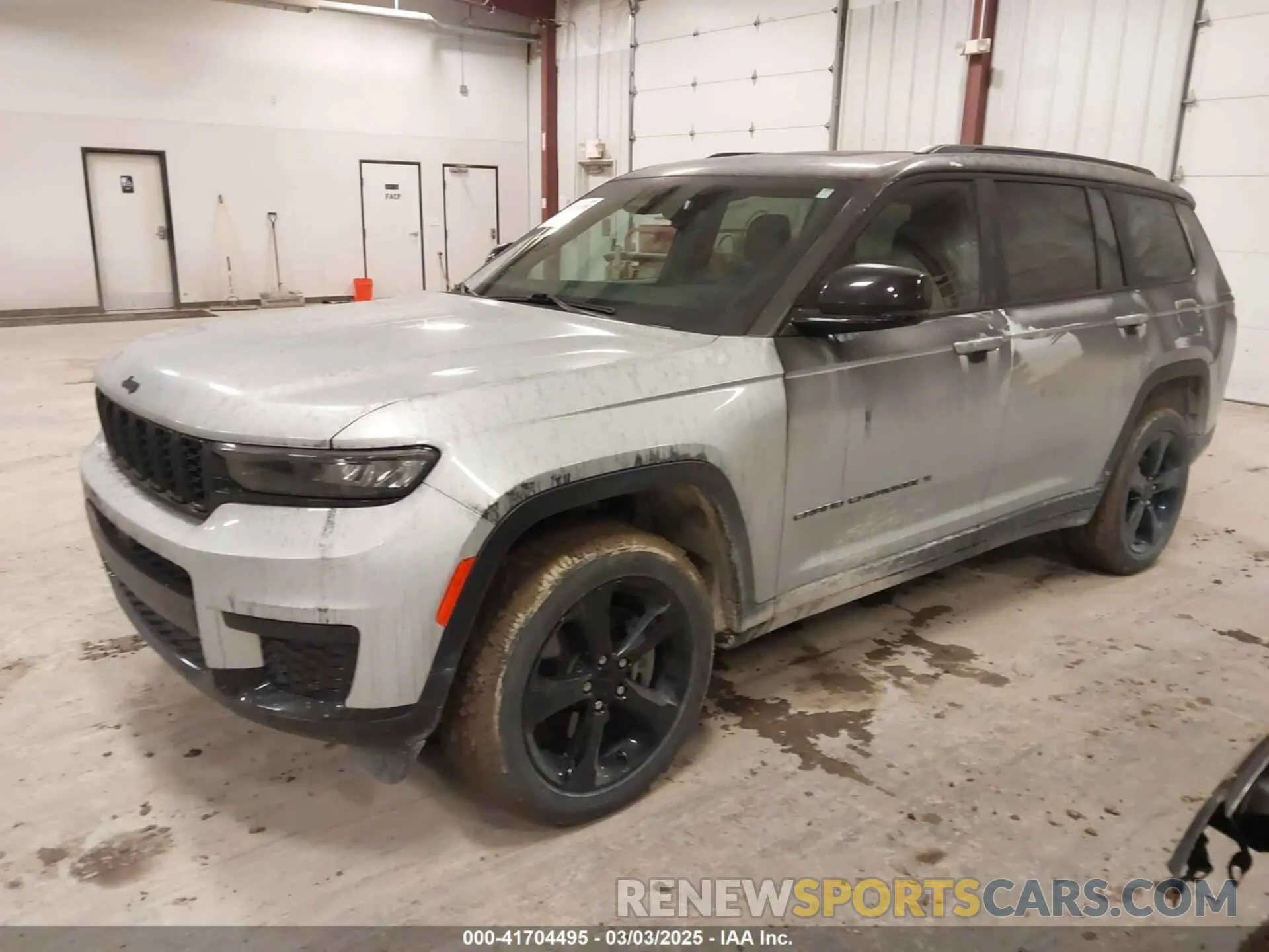 2 Photograph of a damaged car 1C4RJKAG2P8855791 JEEP GRAND CHEROKEE L 2023