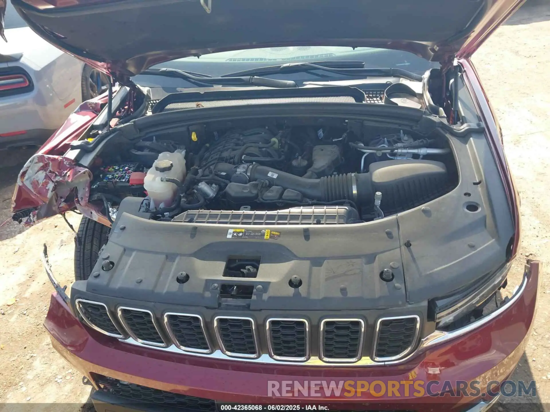 10 Photograph of a damaged car 1C4RJKAG2P8861266 JEEP GRAND CHEROKEE L 2023