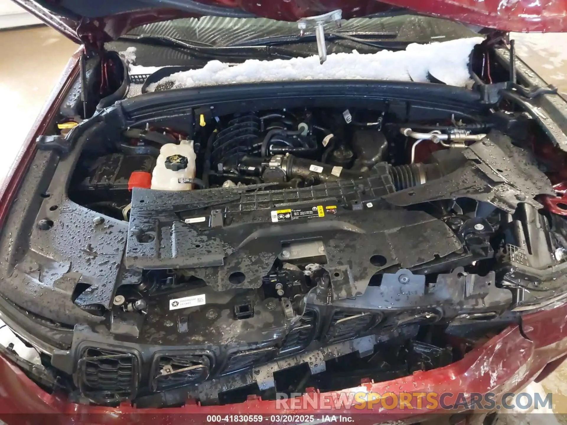 10 Photograph of a damaged car 1C4RJKAG3P8838742 JEEP GRAND CHEROKEE L 2023