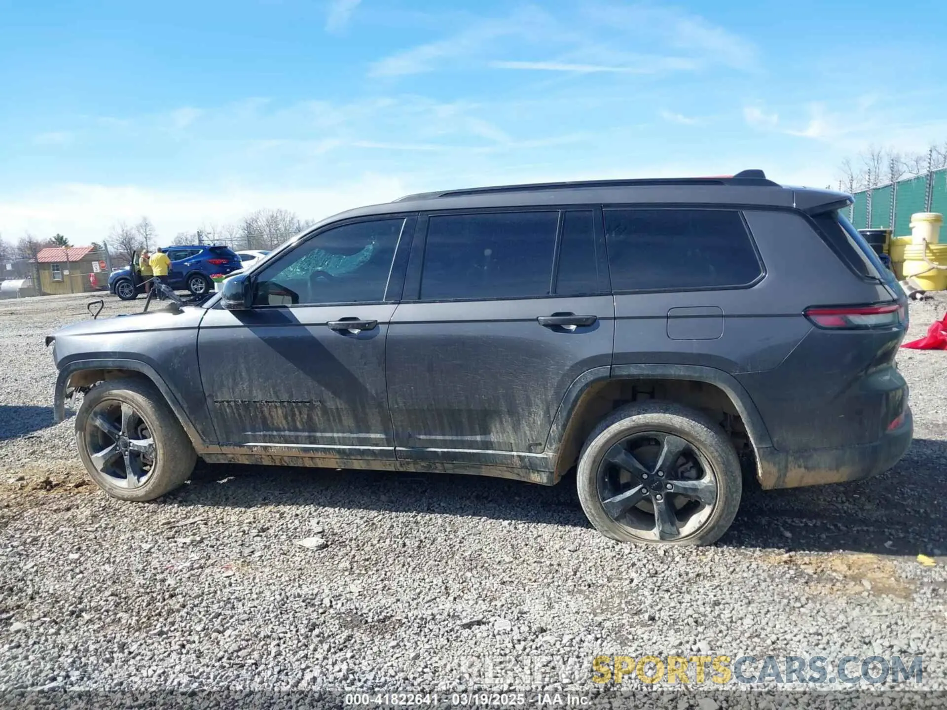 15 Photograph of a damaged car 1C4RJKAG4P8769673 JEEP GRAND CHEROKEE L 2023