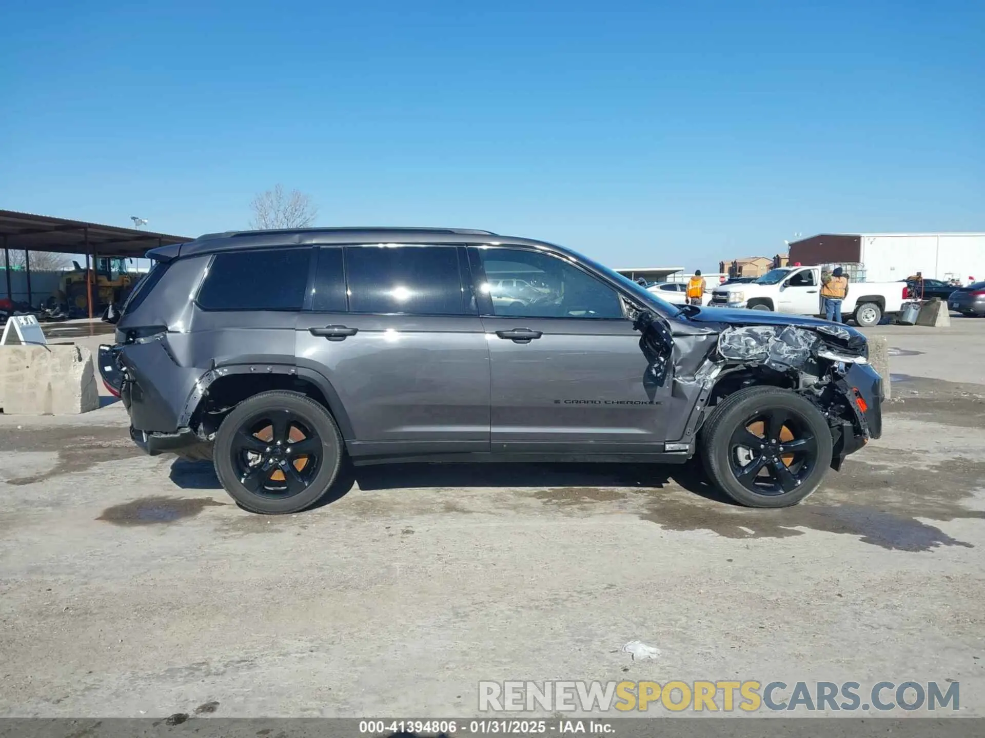 12 Photograph of a damaged car 1C4RJKAG4P8855050 JEEP GRAND CHEROKEE L 2023