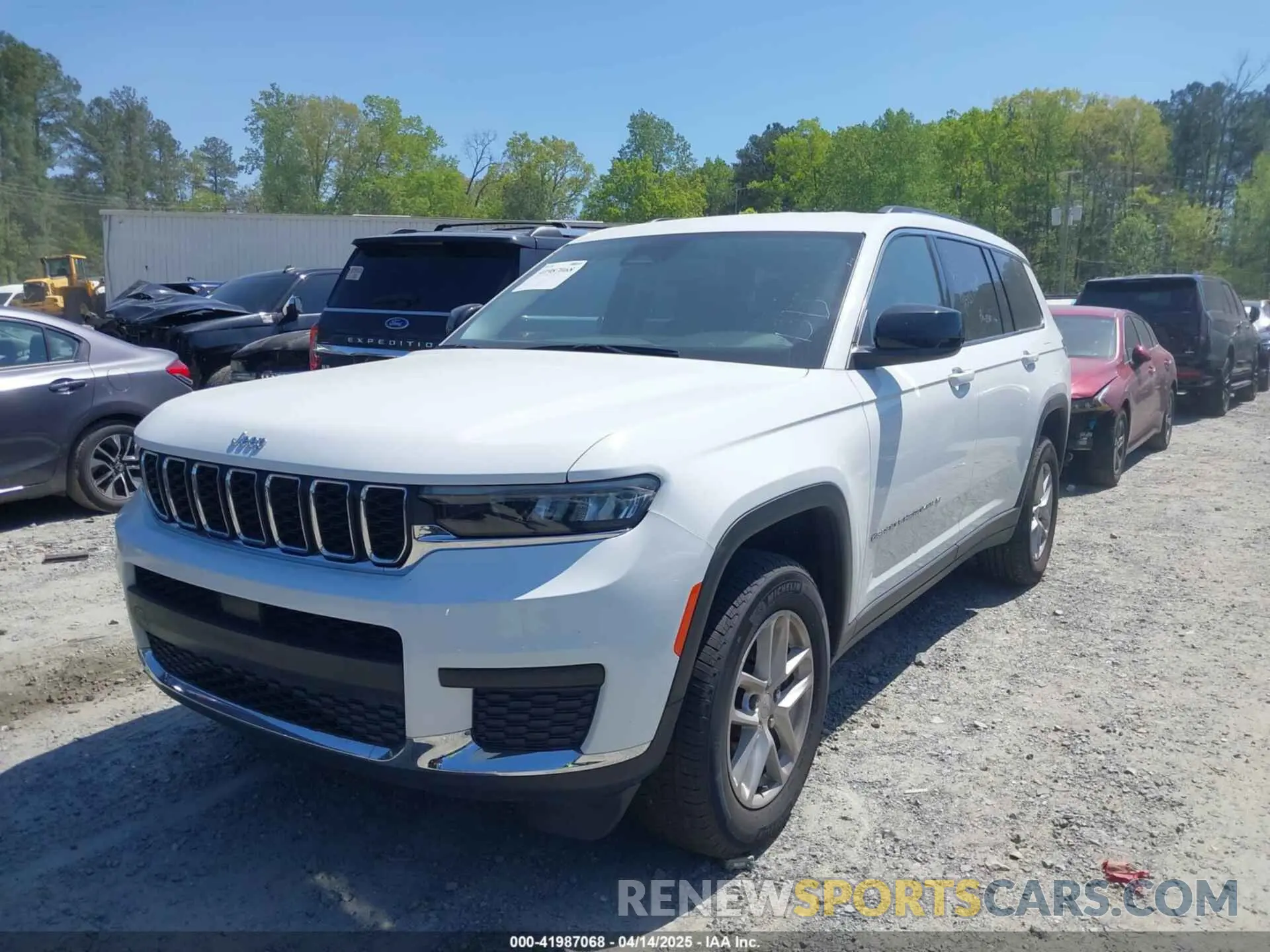 2 Photograph of a damaged car 1C4RJKAG4P8884547 JEEP GRAND CHEROKEE L 2023