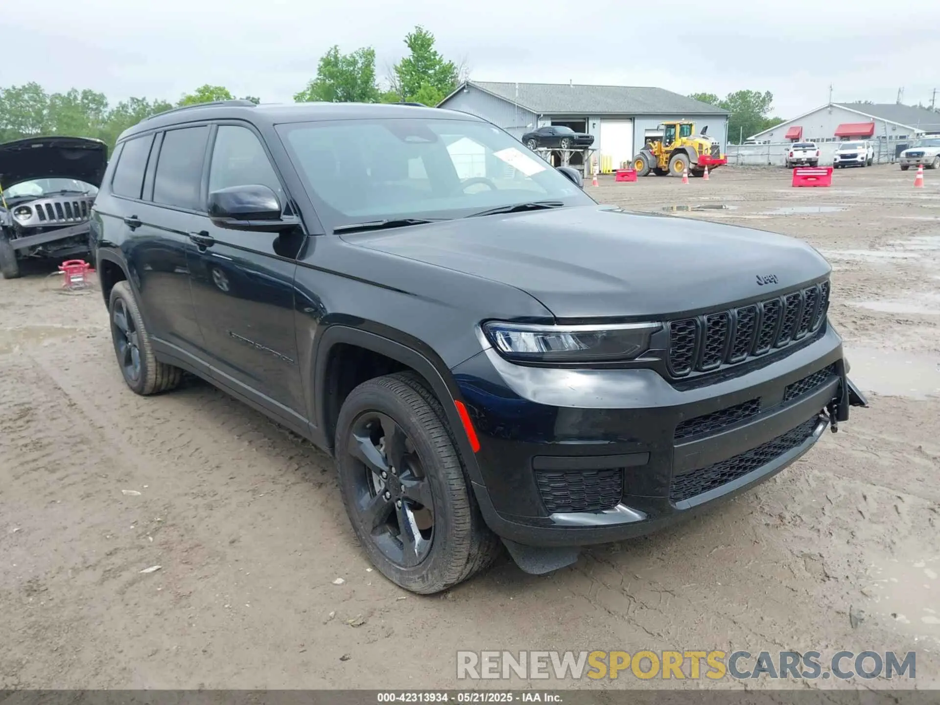 1 Photograph of a damaged car 1C4RJKAG7P8850571 JEEP GRAND CHEROKEE L 2023