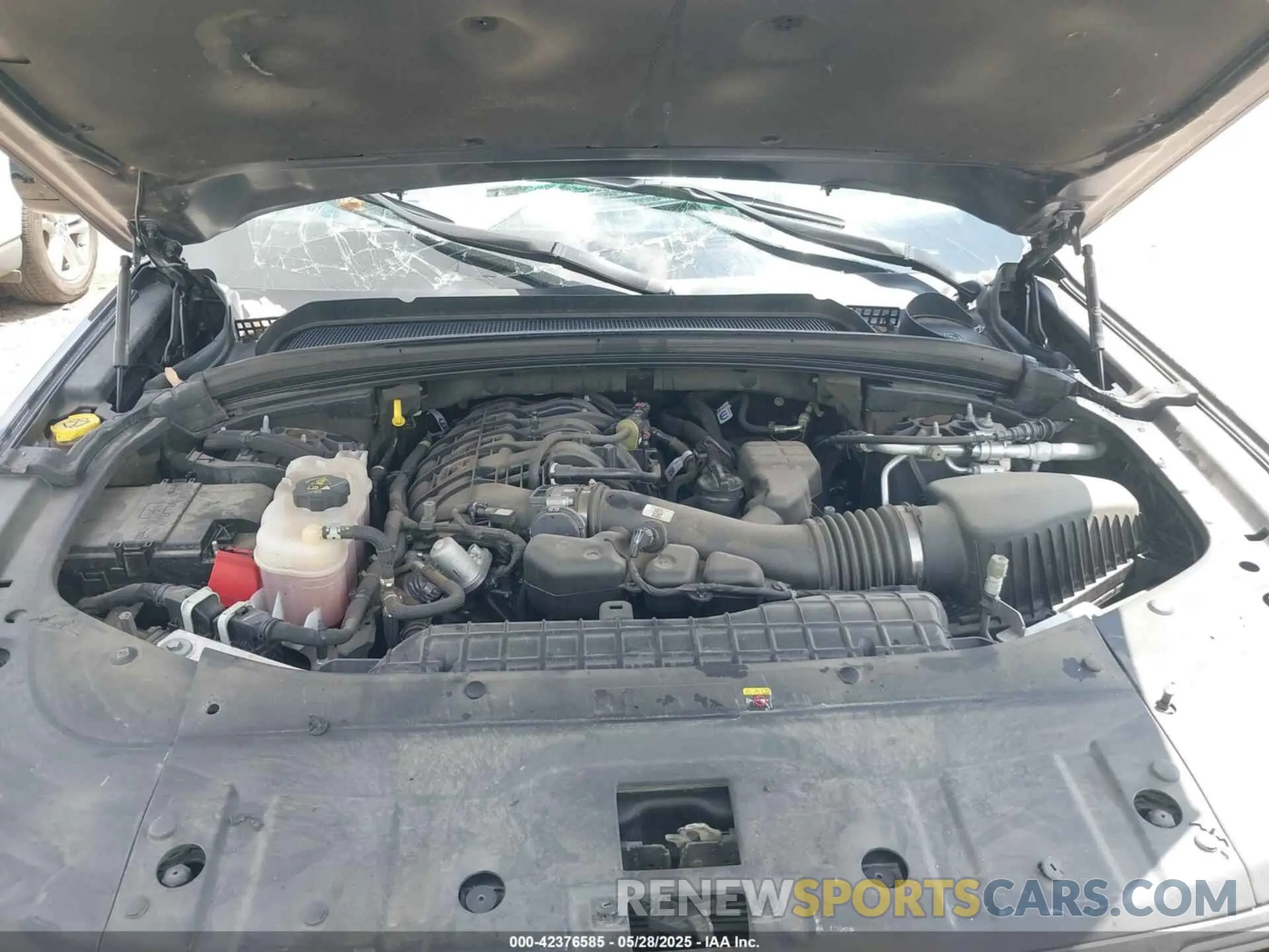 10 Photograph of a damaged car 1C4RJKAG9P8829169 JEEP GRAND CHEROKEE L 2023