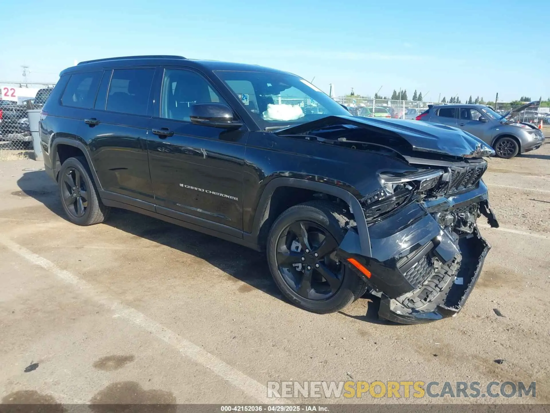 1 Photograph of a damaged car 1C4RJKAG9P8898993 JEEP GRAND CHEROKEE L 2023