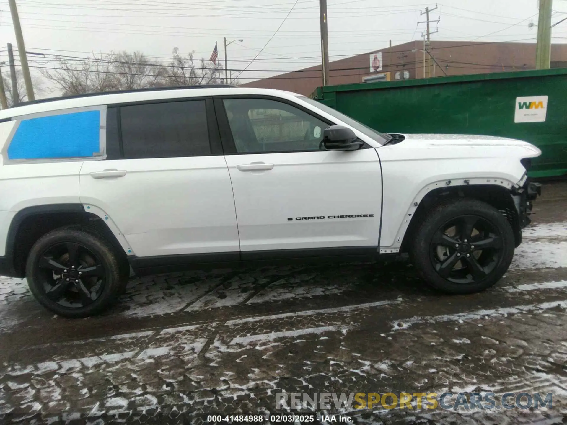 13 Photograph of a damaged car 1C4RJKAGXP8869728 JEEP GRAND CHEROKEE L 2023