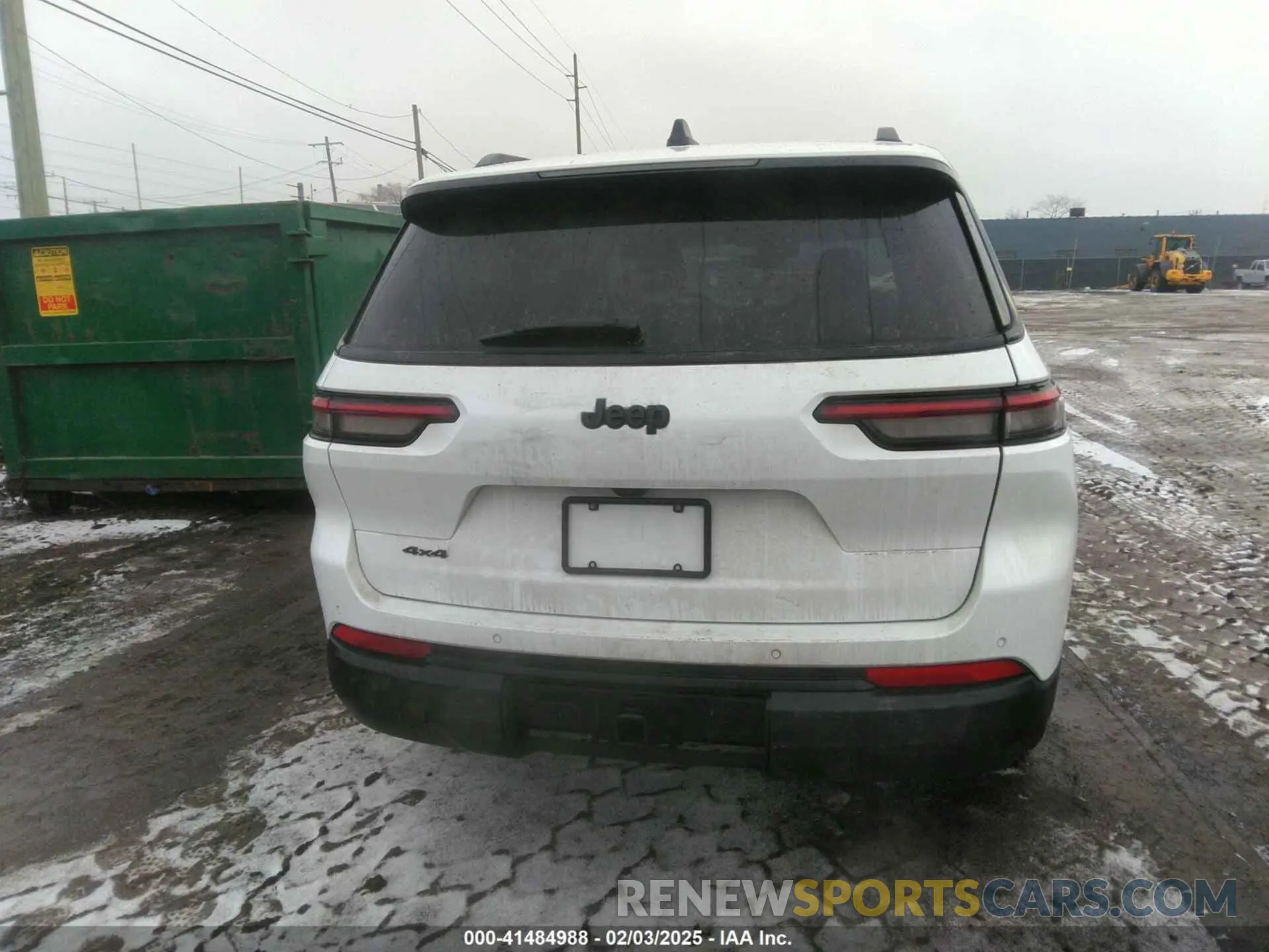 16 Photograph of a damaged car 1C4RJKAGXP8869728 JEEP GRAND CHEROKEE L 2023