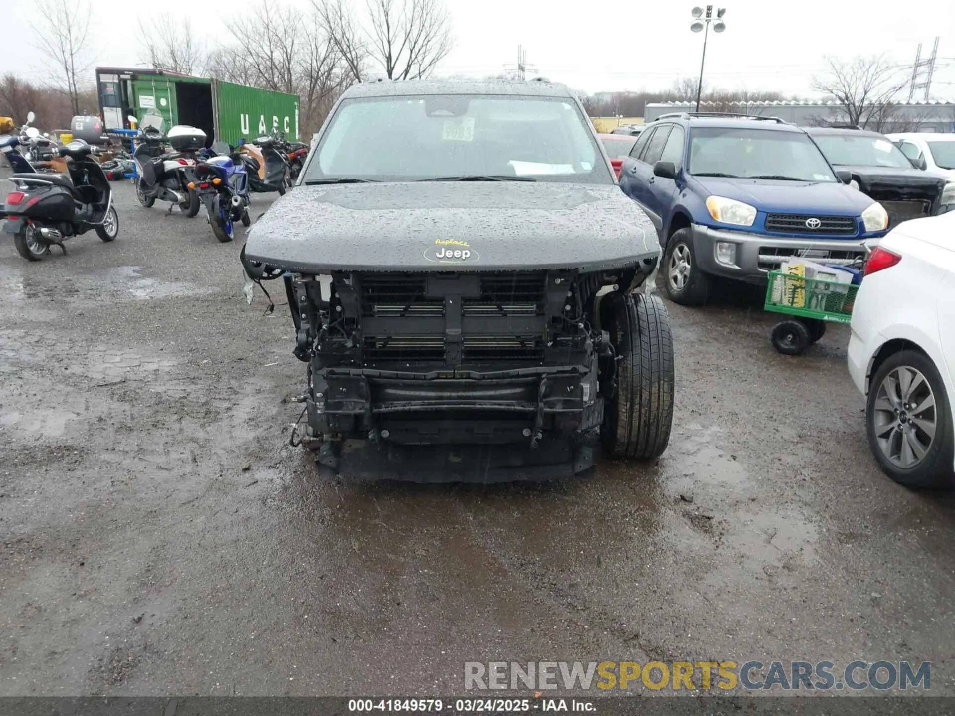 11 Photograph of a damaged car 1C4RJKBG0P8819760 JEEP GRAND CHEROKEE L 2023