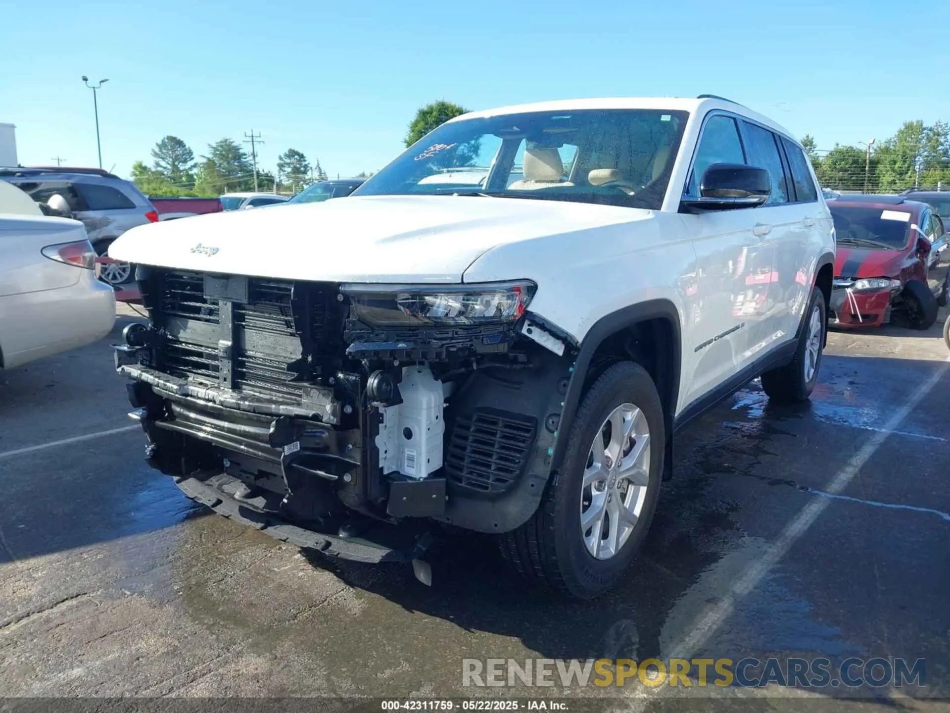 2 Photograph of a damaged car 1C4RJKBG0P8854444 JEEP GRAND CHEROKEE L 2023