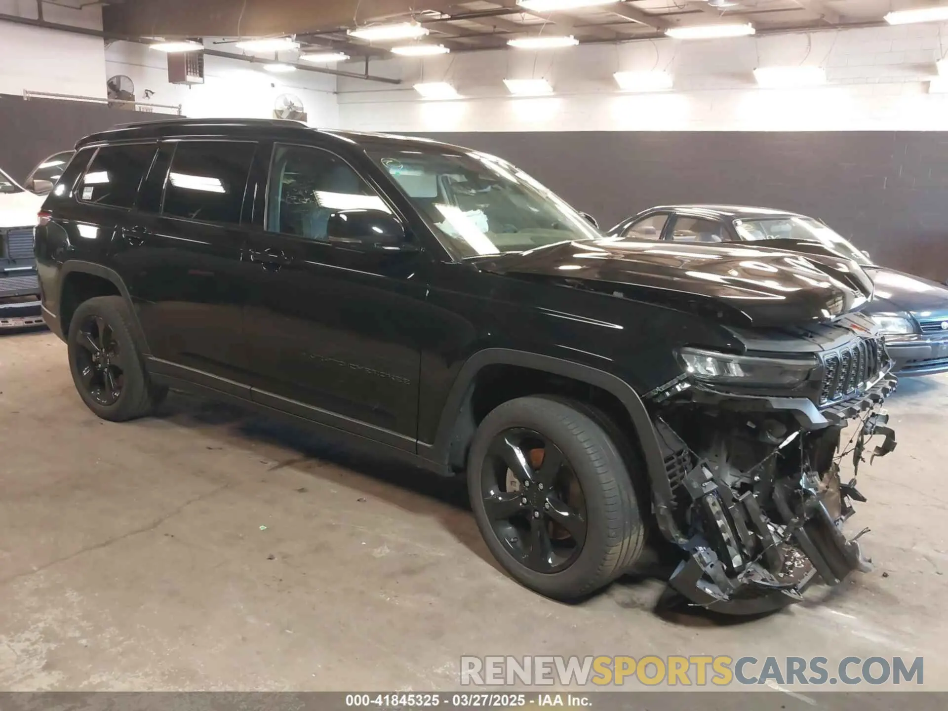 1 Photograph of a damaged car 1C4RJKBG1P8729145 JEEP GRAND CHEROKEE L 2023