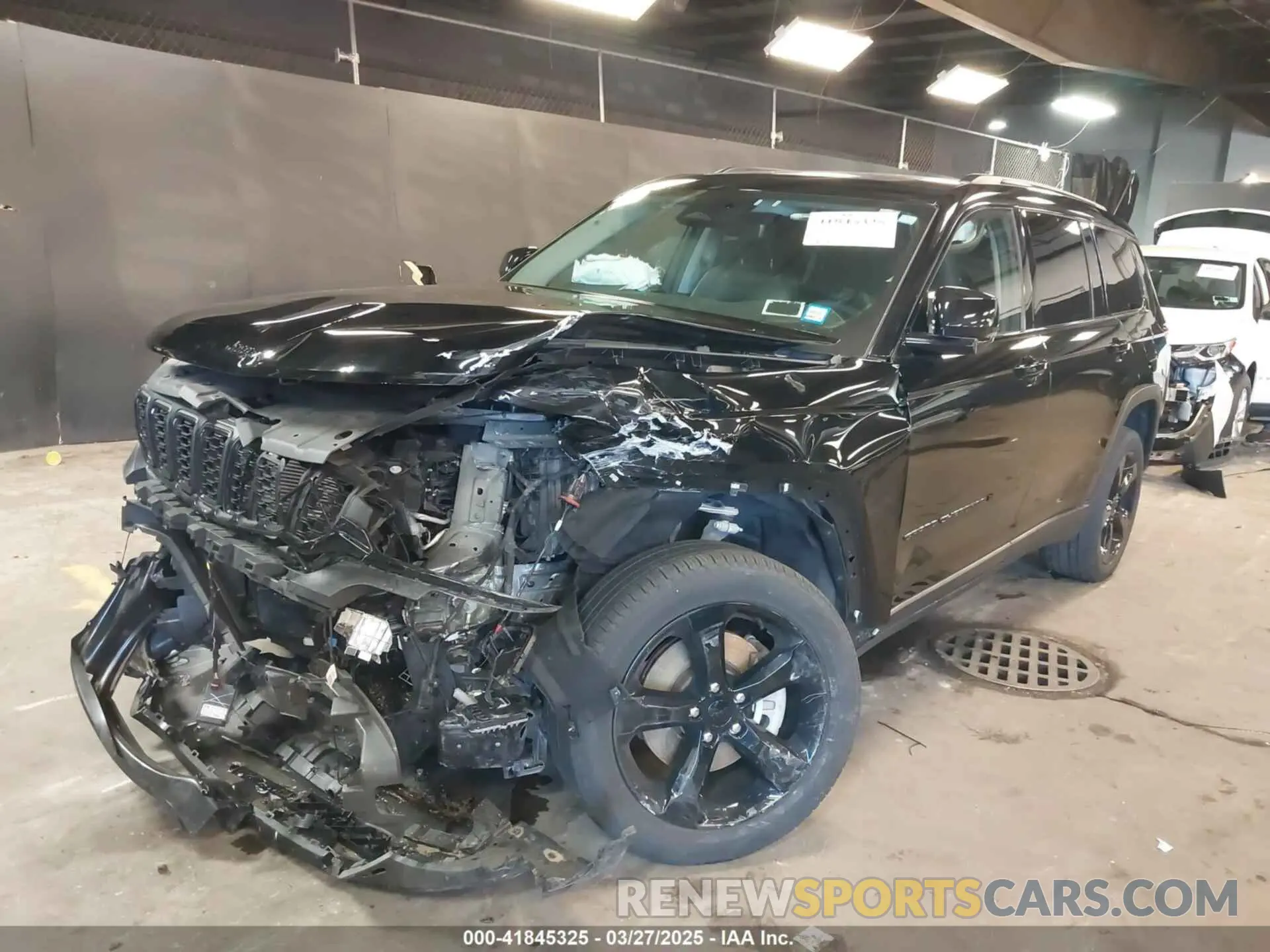 6 Photograph of a damaged car 1C4RJKBG1P8729145 JEEP GRAND CHEROKEE L 2023