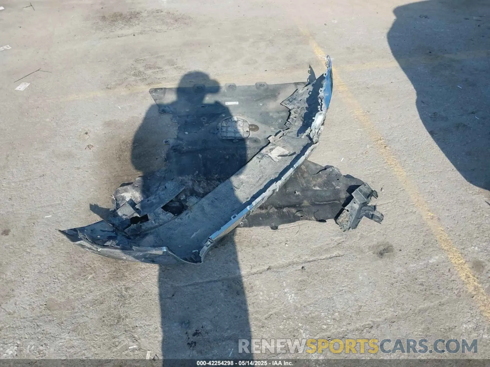 12 Photograph of a damaged car 1C4RJKBG8P8858824 JEEP GRAND CHEROKEE L 2023