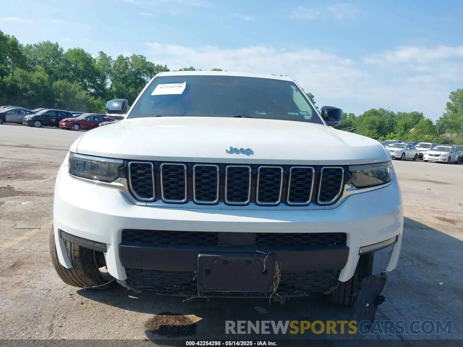 6 Photograph of a damaged car 1C4RJKBG8P8858824 JEEP GRAND CHEROKEE L 2023