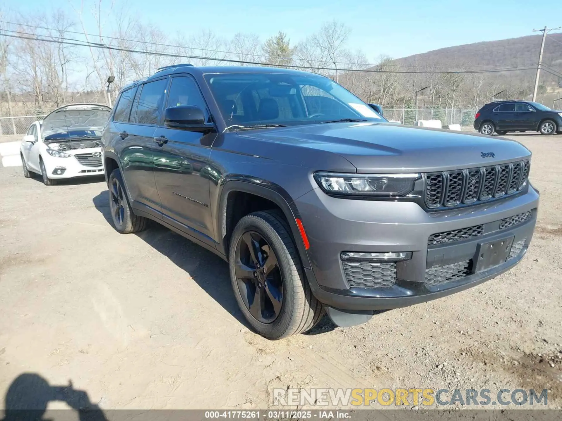 1 Photograph of a damaged car 1C4RJKBG9P8101690 JEEP GRAND CHEROKEE L 2023