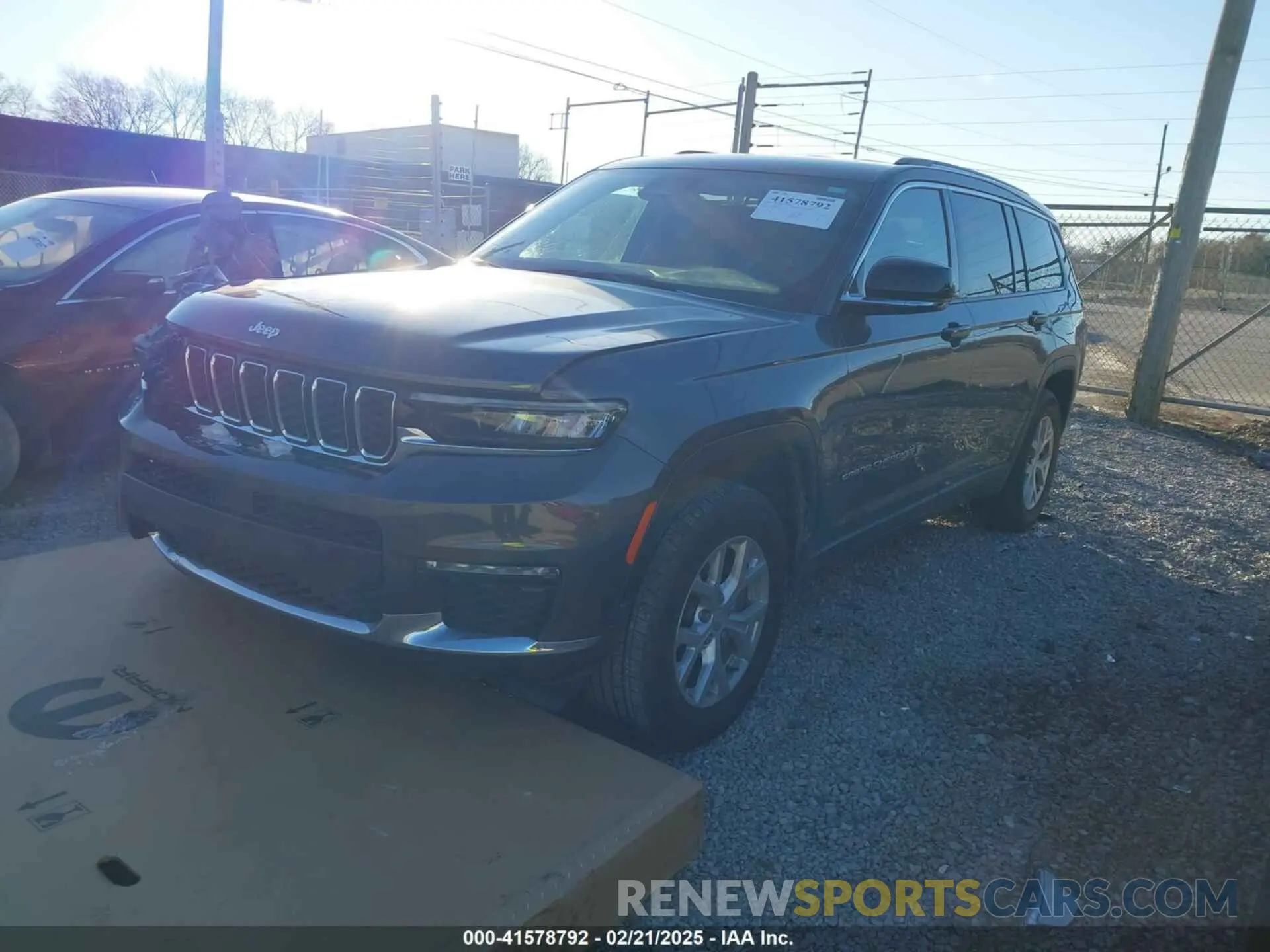 2 Photograph of a damaged car 1C4RJKBGXP8815733 JEEP GRAND CHEROKEE L 2023