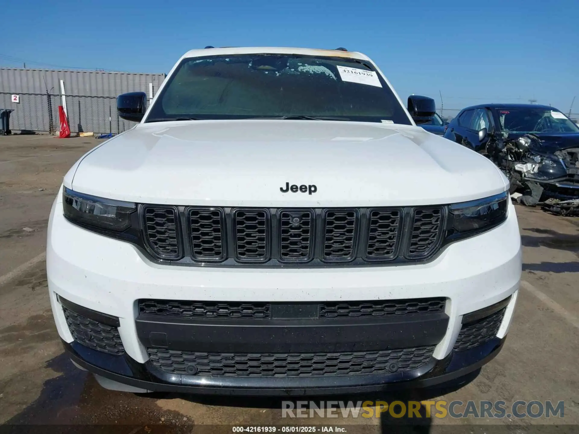 11 Photograph of a damaged car 1C4RJKBGXP8892800 JEEP GRAND CHEROKEE L 2023