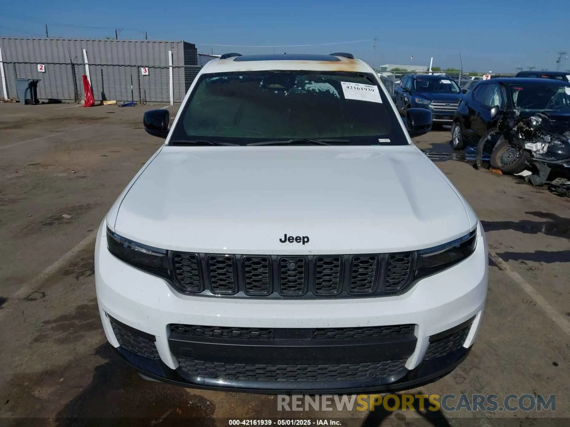 6 Photograph of a damaged car 1C4RJKBGXP8892800 JEEP GRAND CHEROKEE L 2023